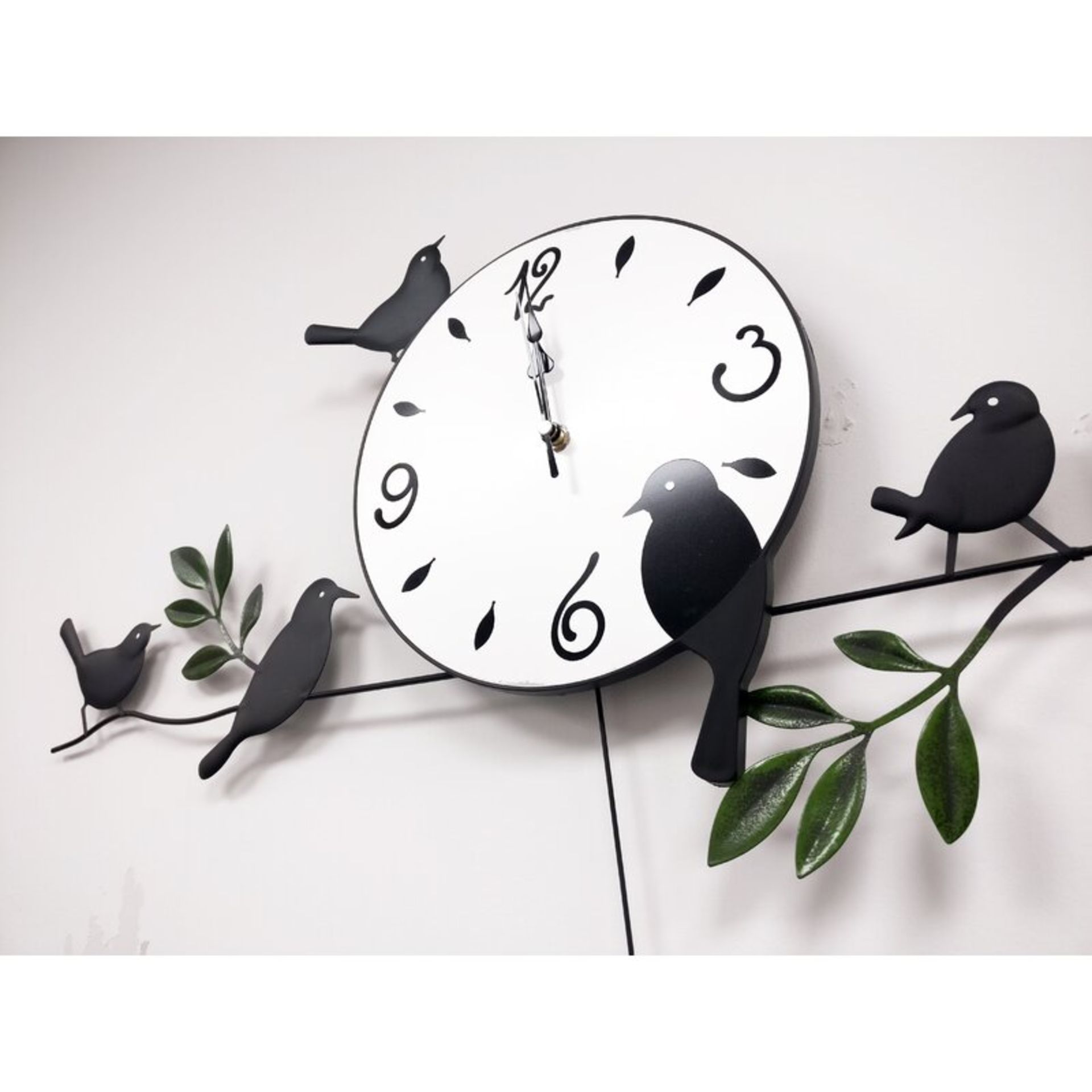 Oversized Marlee 70cm Wall Clock - RRP £39.99 - Image 5 of 5