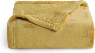 Bedsure Fleece Blanket Sofa Throw - RRP £18.99.