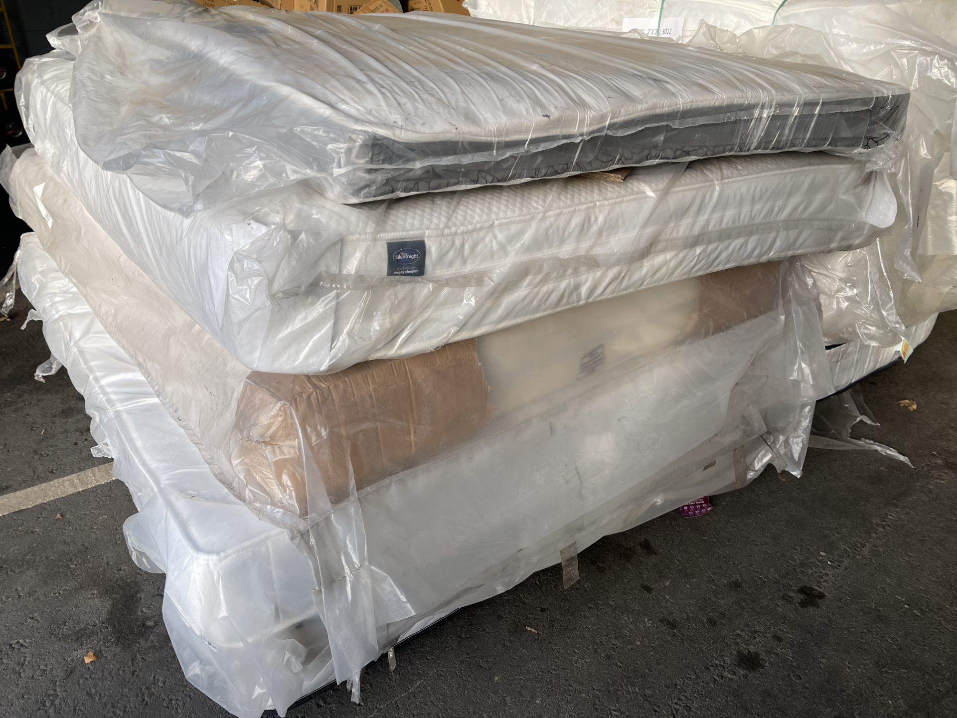 48 Mattress From A Major Retailer, Big Brands (APPROX RRP £15,00) - Image 2 of 7