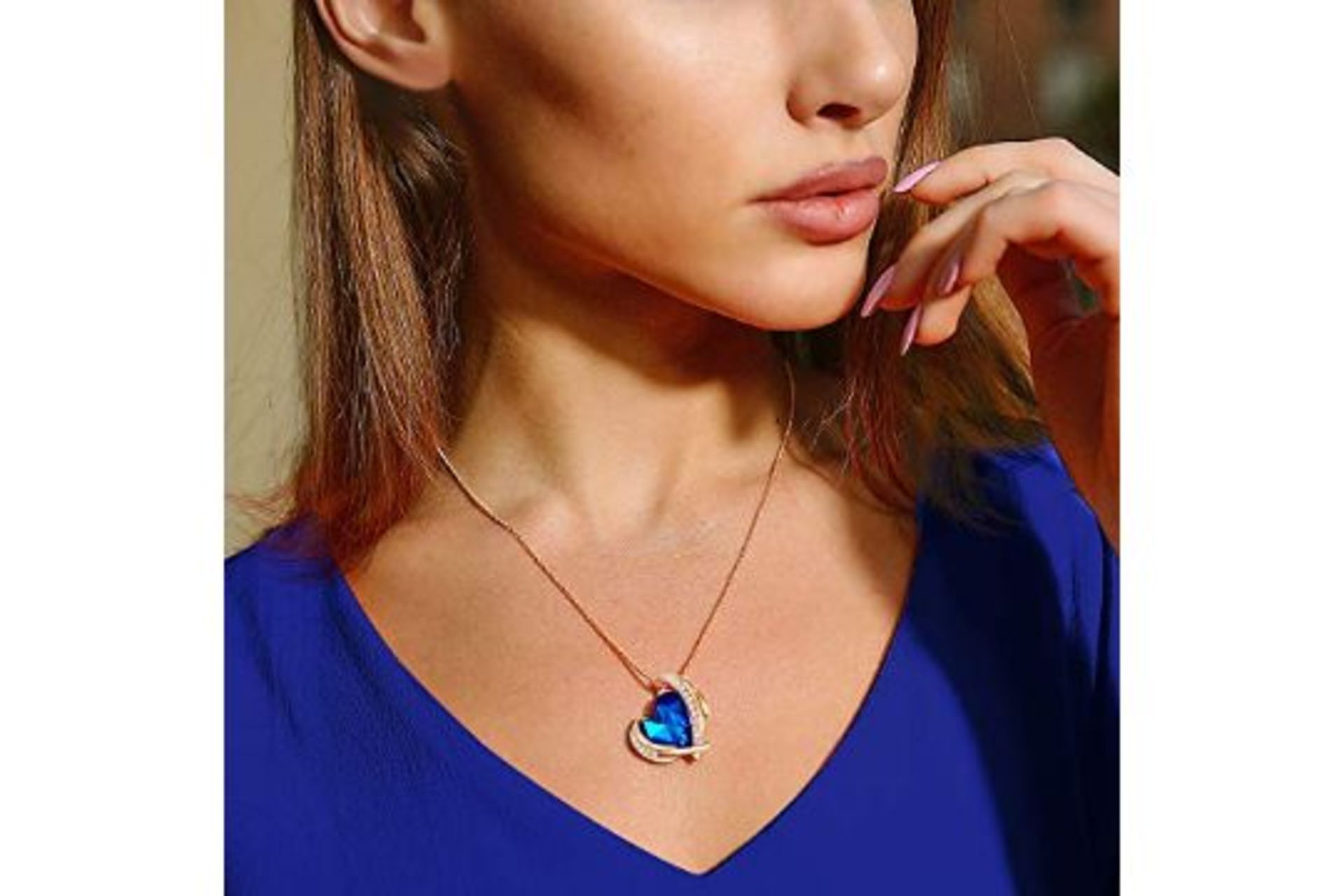 New Blue Love Heart Crystal Pendant Necklace - RRP £59.99. - Image 3 of 3