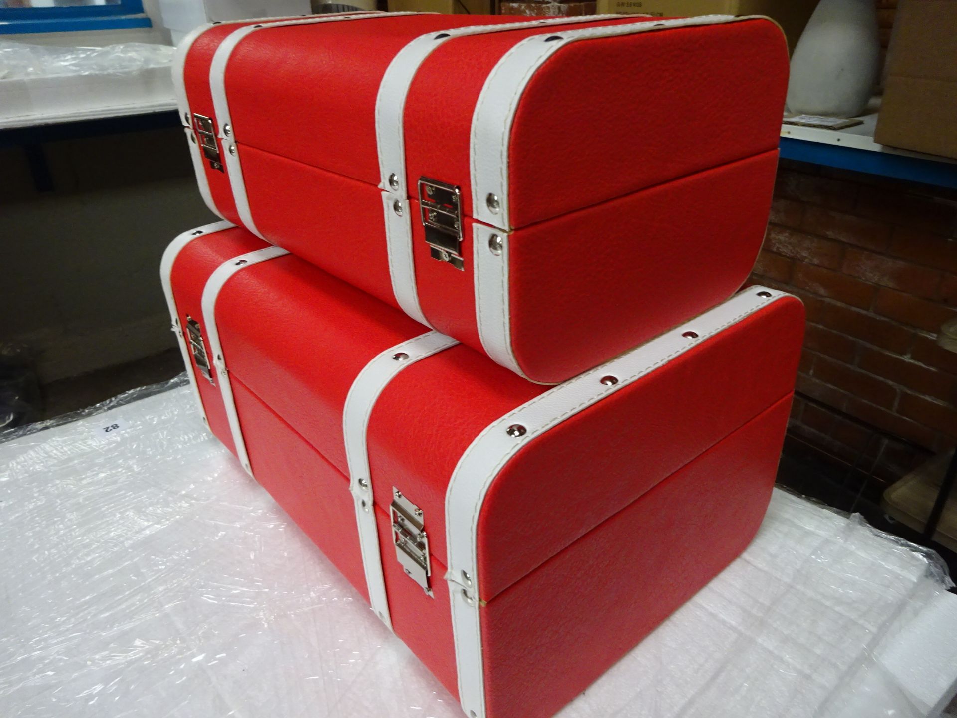 RRP £150 - Two Red Present Trunks (Scuffed & Some Damage On Corner) - Image 2 of 3