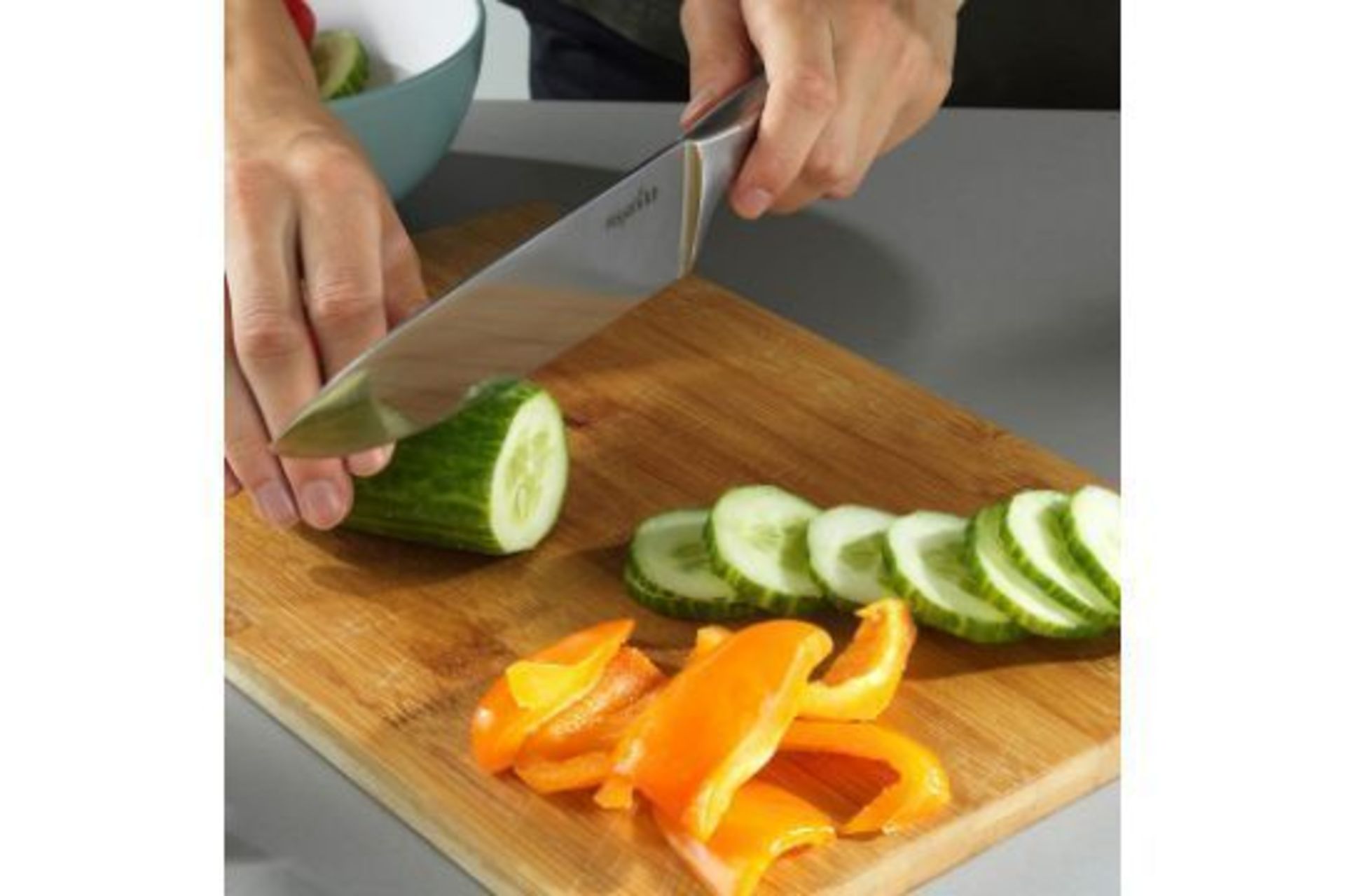 New Royal VKB Chefs Knife - Image 2 of 2