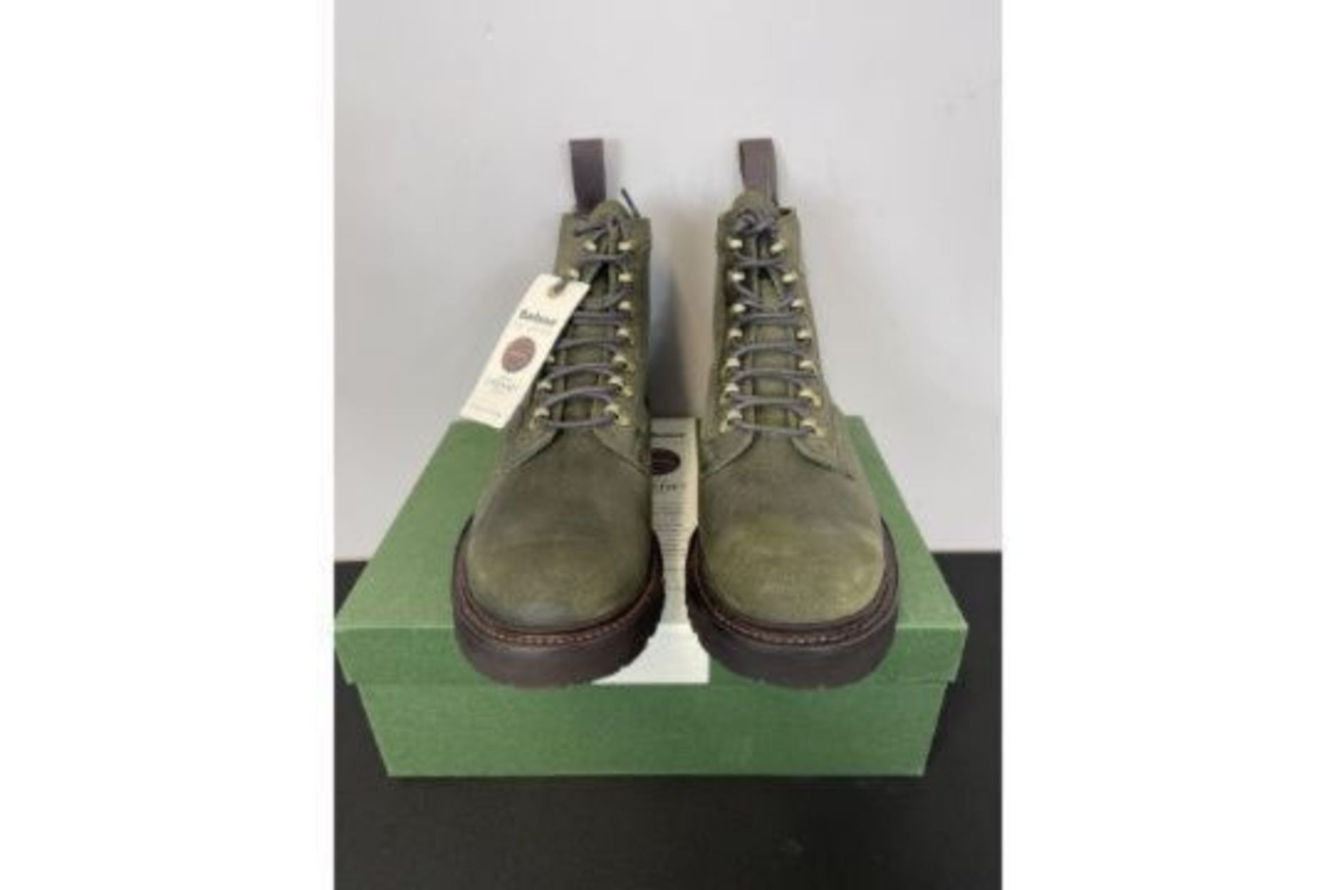 RRP - £189 - NEW SIZE 9 BARBOUR JOSEPH CHEANEY RELOVED OLIVE POLEBROOK - Image 2 of 2