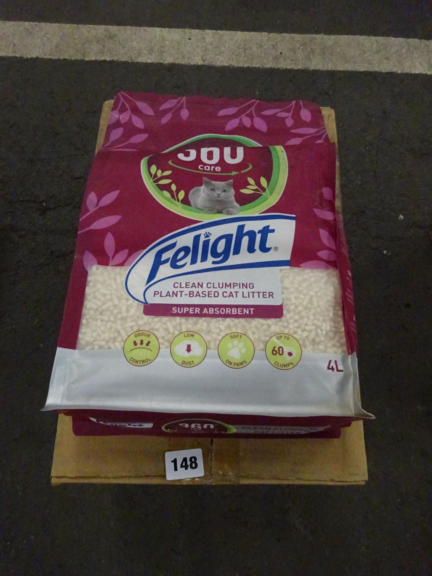 6 BAGS OF FELITE CAT LITTER