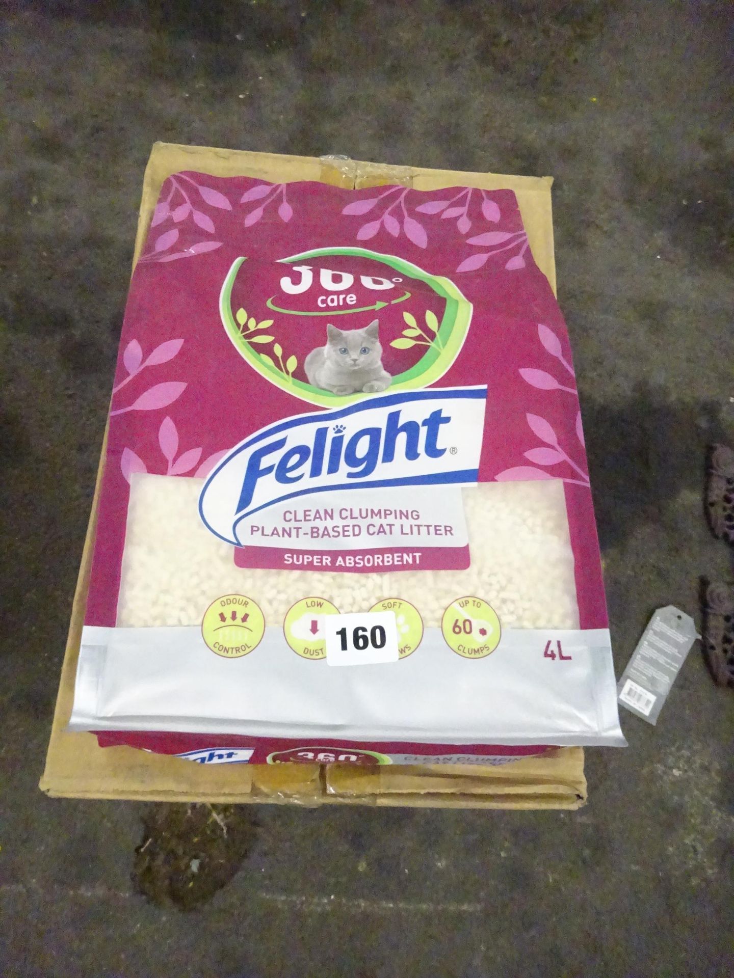 6 BAGS OF FELITE CAT LITTER