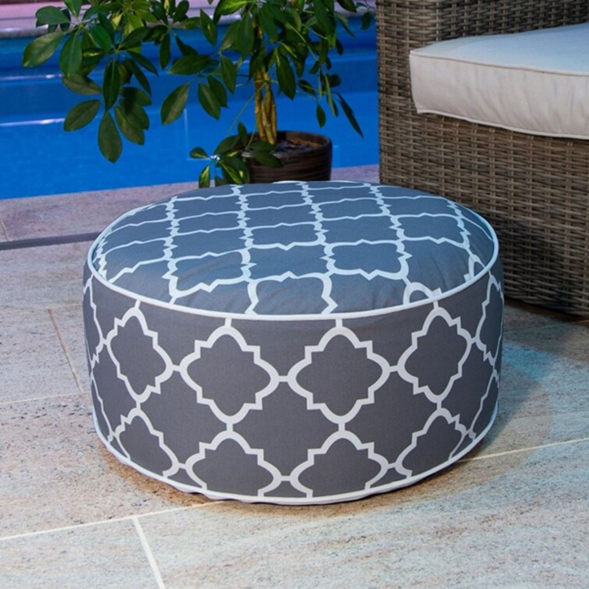 RRP £31.99 - Leigha Stool Cover