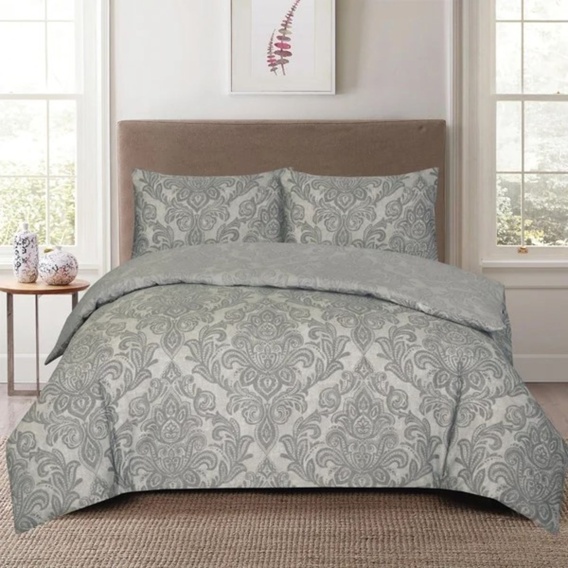 RRP £25.99 - Valor 180 TC Brushed Cotton Duvet Cover Set - Size: Kingsize - 2 Standard