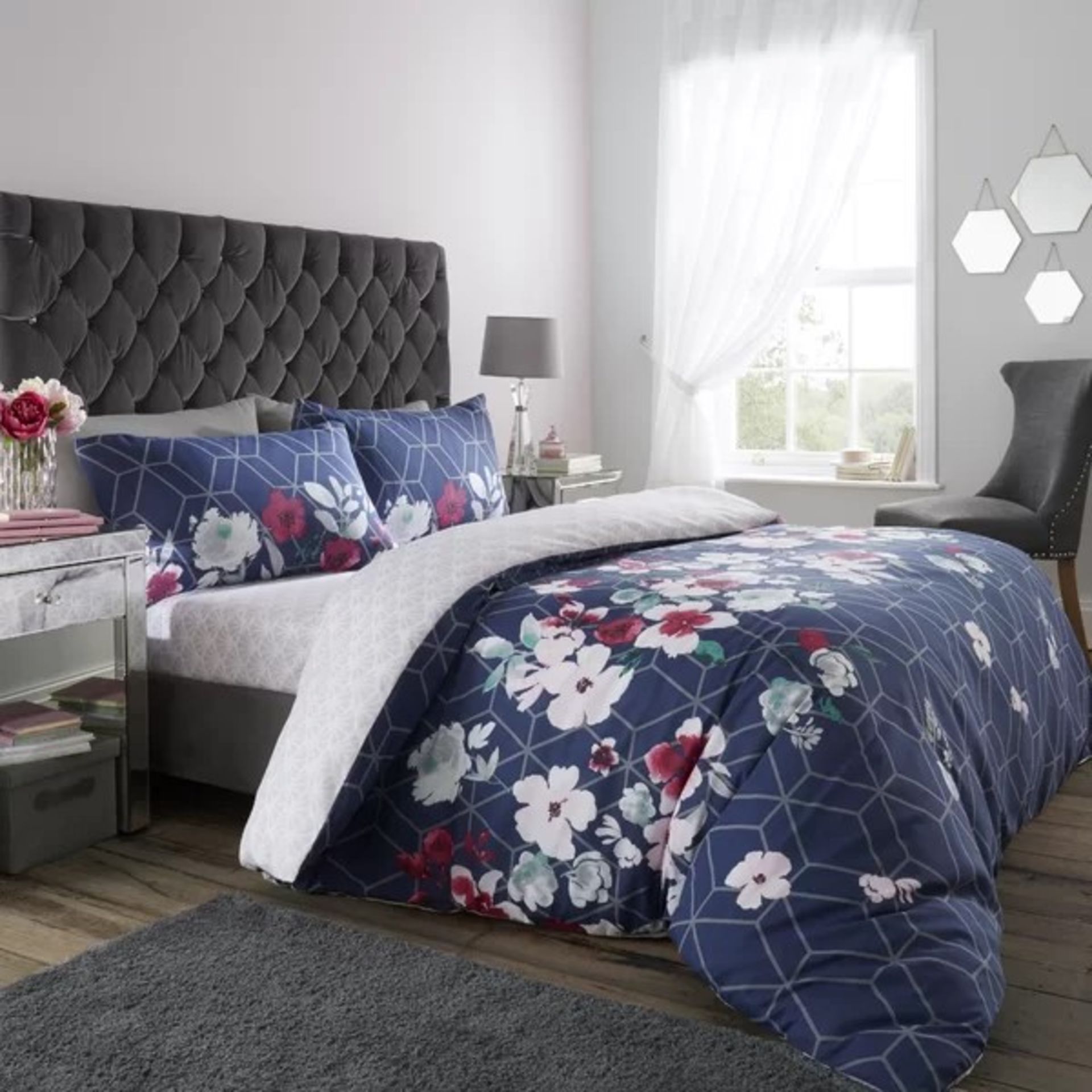 RRP £18.99 - Butz Livia Duvet Cover Set - Size: Kingsize, Colour: Navy