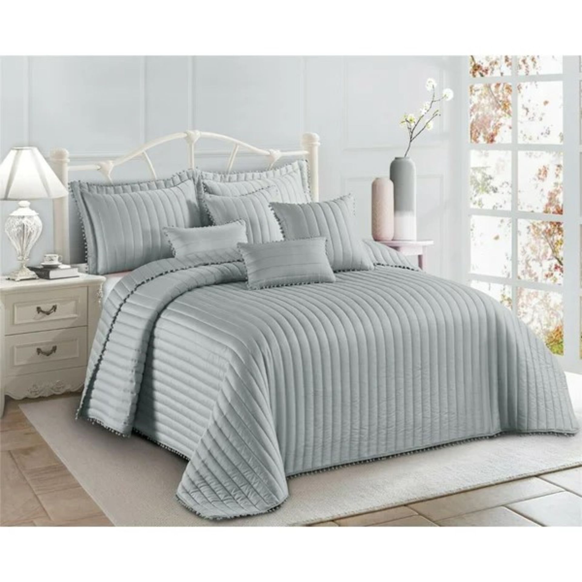 RRP £452.99 - Willmot Bedspread Set with 2 Pillowcases - Silver - Size: W270 x L250cm