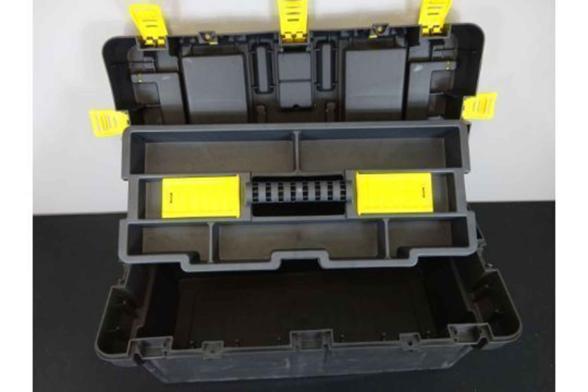 New Large Tool Box With Lift Out Compartment - Size 65cm x 31cm x 31cm