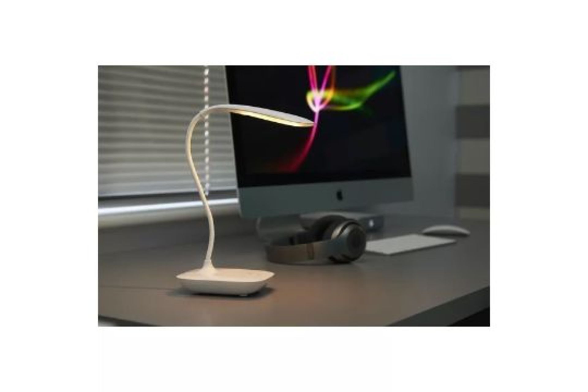 RRP £10.99 - Amak 13cm Desk Lamp - 13cm H x 10cm W