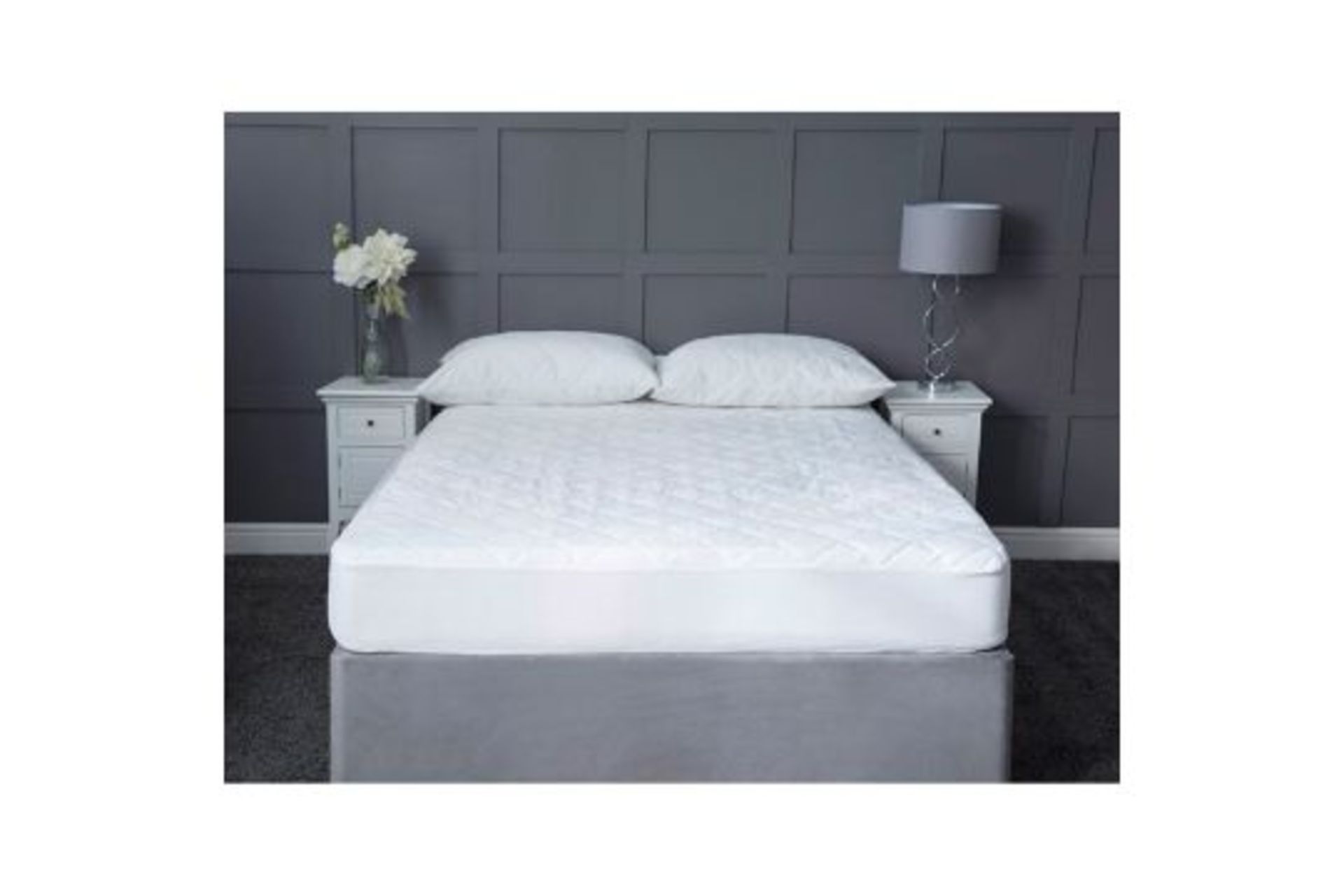 RRP £26.99 Waterproof Fitted Mattress Protector small 122cmx191cm