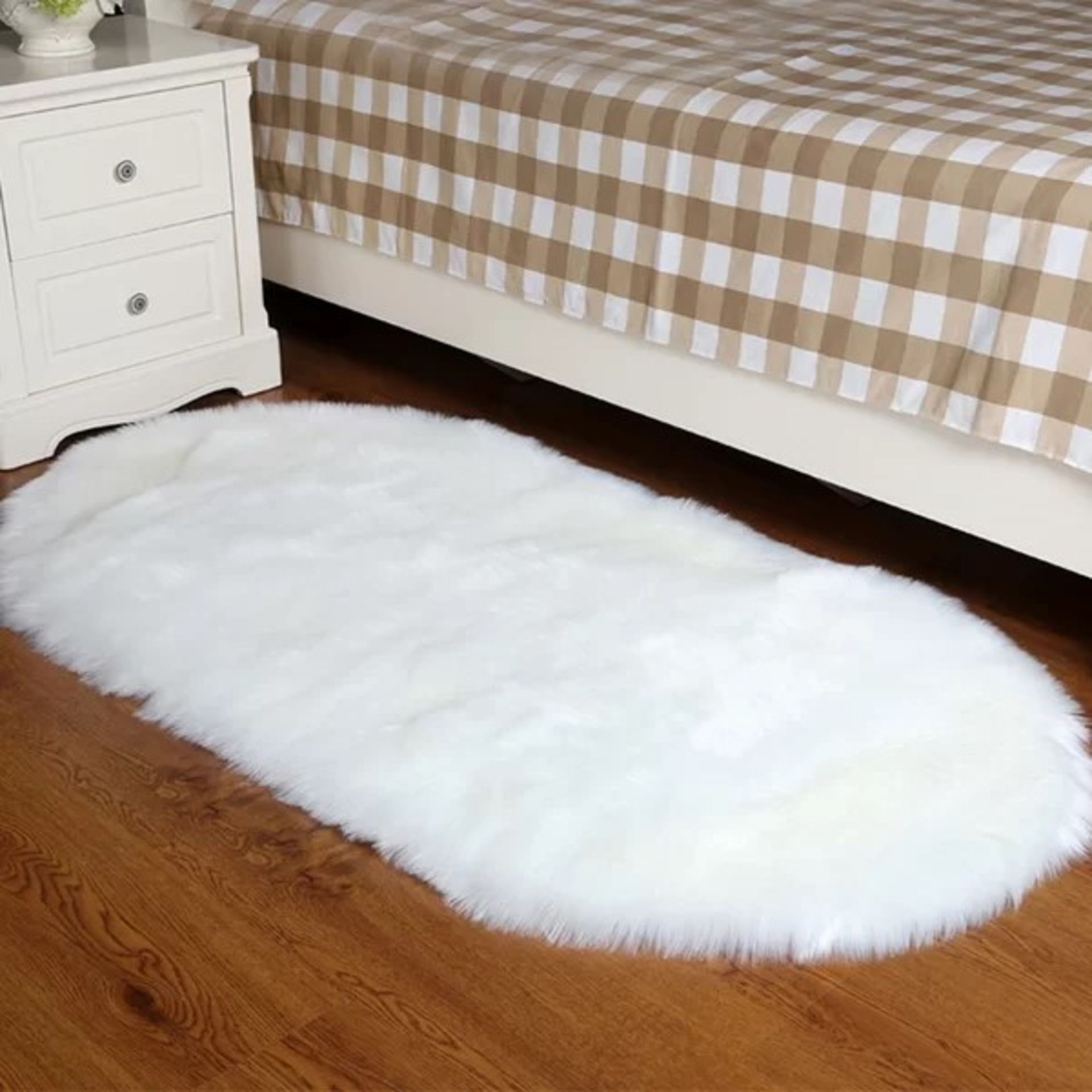 RRP £20.99 Alex Handmade Shag White Rug 60cmx90cm