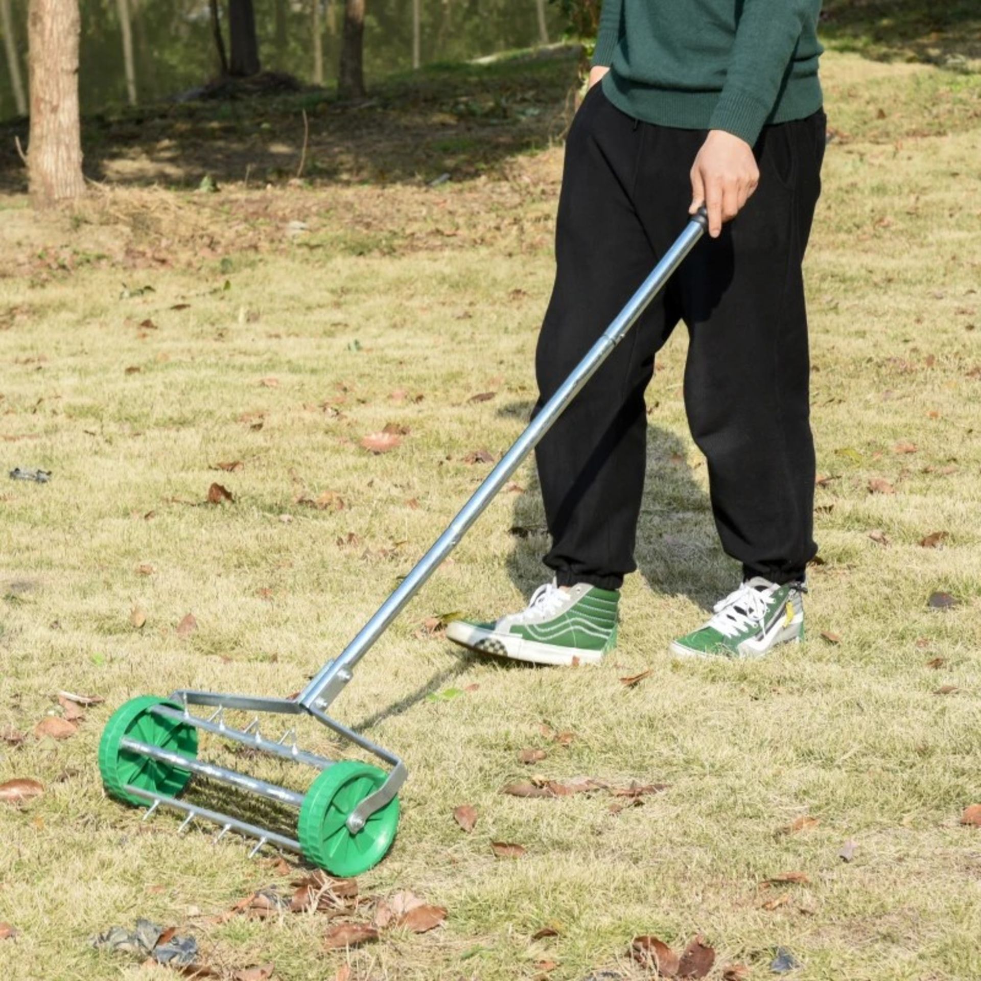 RRP £34.99 - Metal 5 Spike Lawn Aerator Roller Green - Image 2 of 3