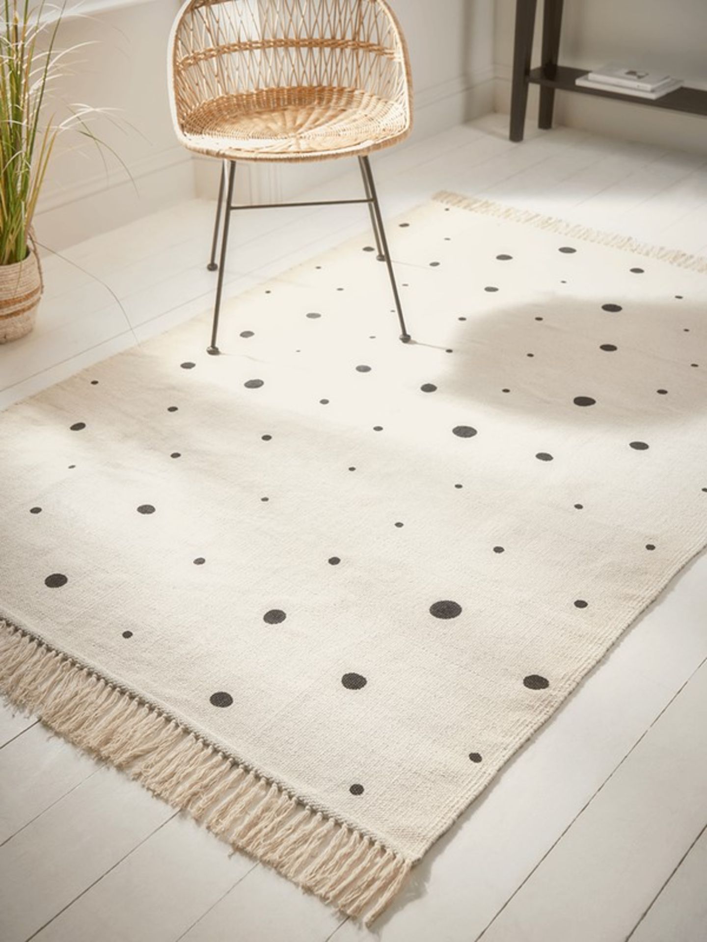 RRP £175 - Cox & Cox Noura Rug - Total: L 200 x W 135cm - NO VAT