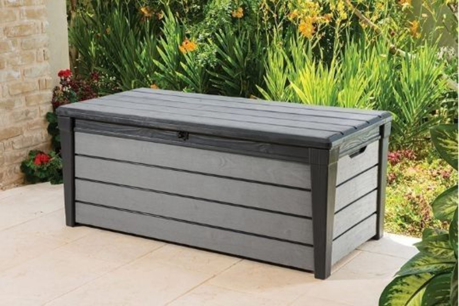 RRP £209.99 - New Keter Large 454 Liter Brushwood Plastic Storage Box - H 60.3 x W 145 x D 69.7cm