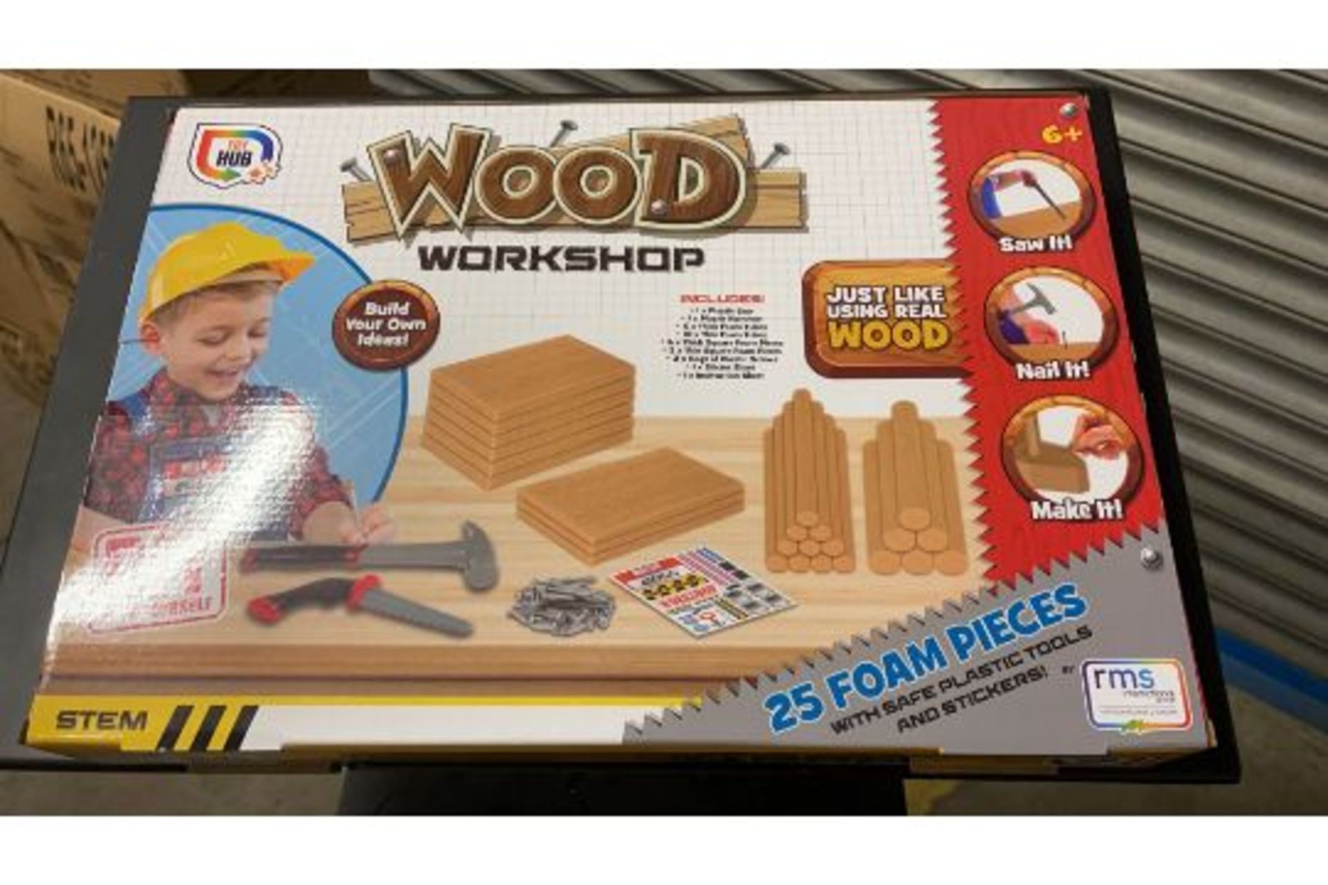 NEW 25PC WOOD WORKSHOP WITH FOAM PIECES, PLASTIC TOOLS AND STICKERS INCLUDED