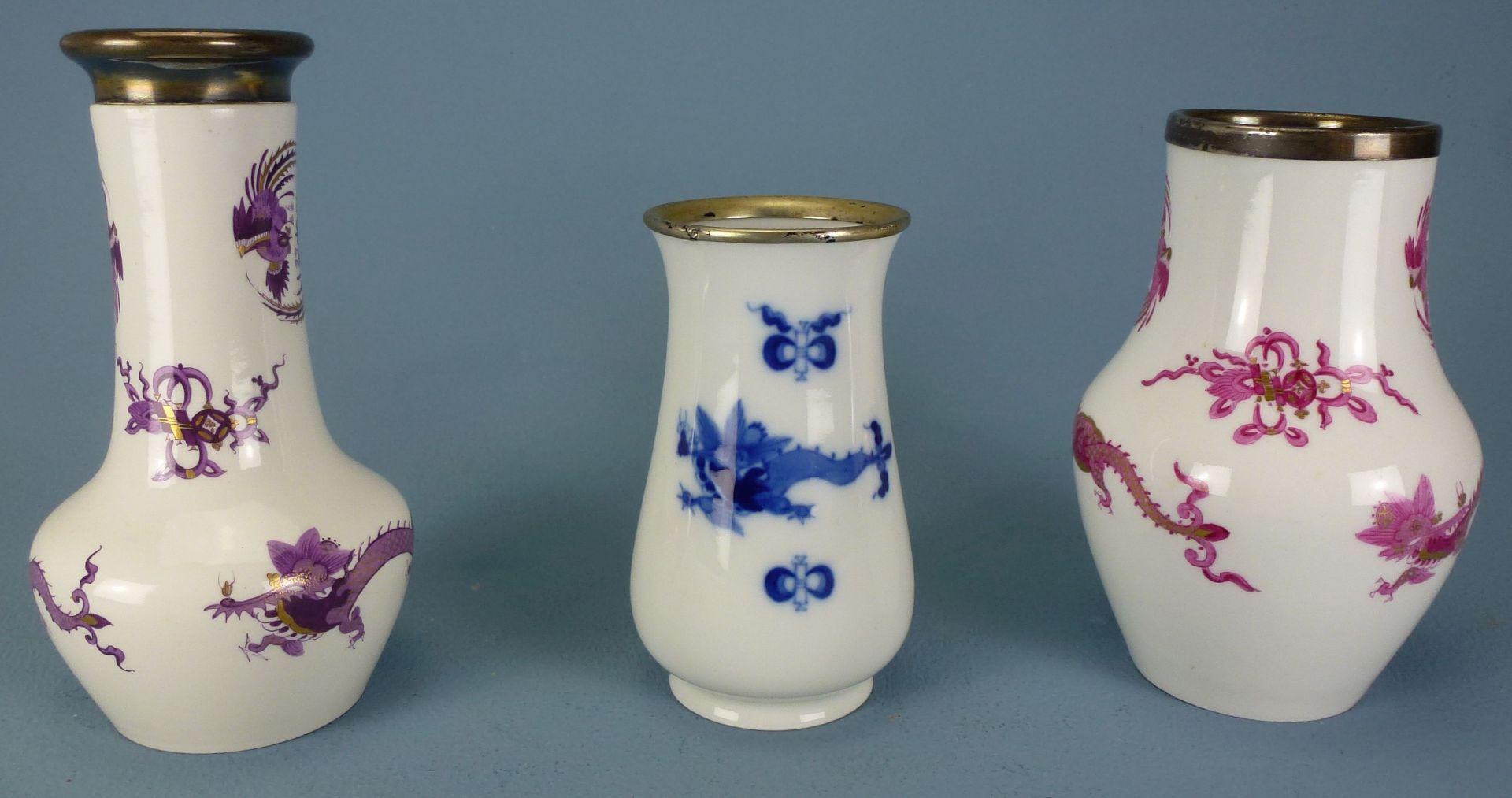 3 Vasen, Meissen, Drachendekor, 925/800er Silberrand - Image 2 of 2