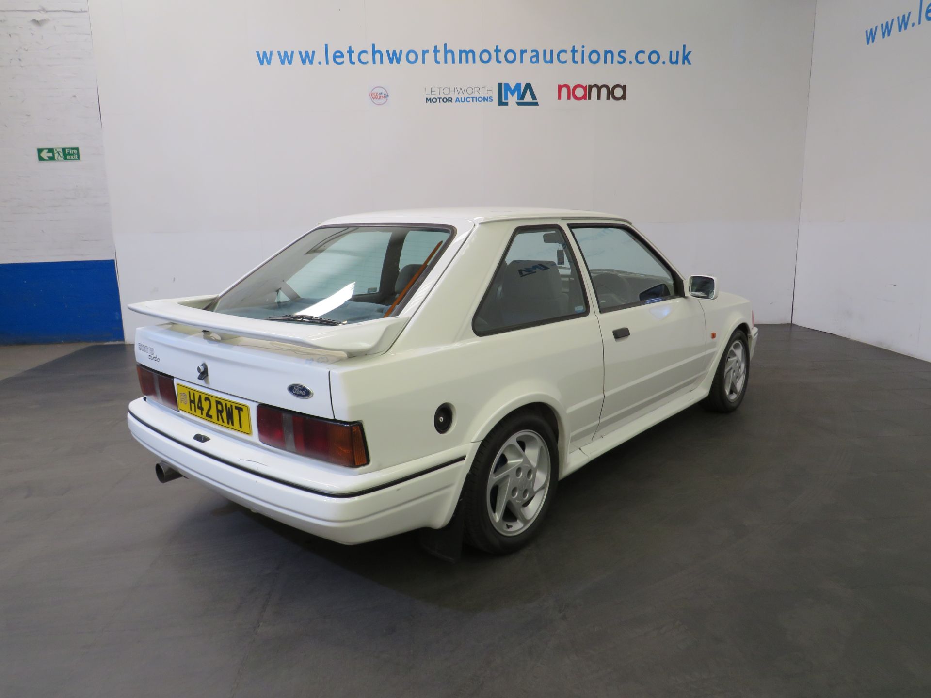 1990 Ford Escort RS Turbo - 1597cc - Image 6 of 15