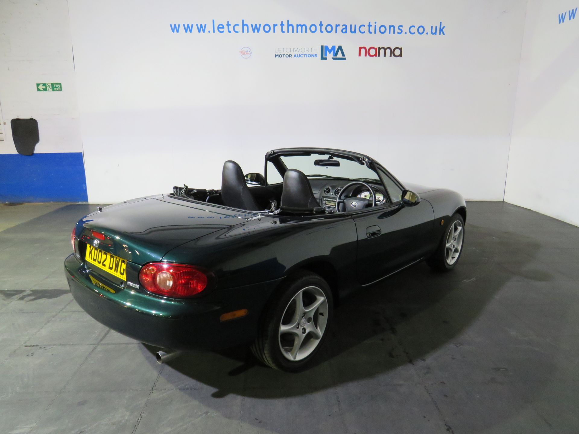 2002 Mazda MX-5 - 1598cc - 1,900 MILES FROM NEW - Image 11 of 39