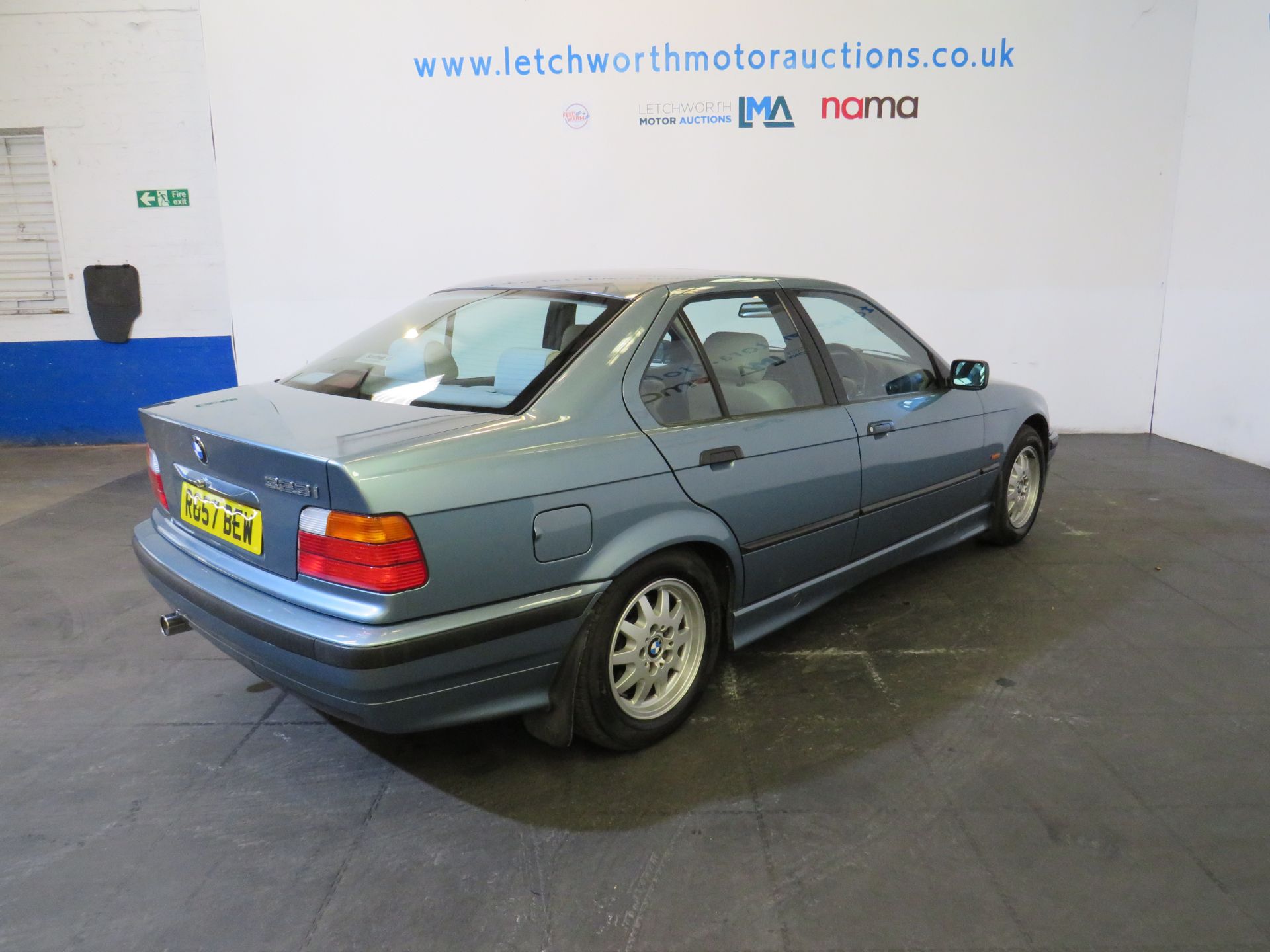 1997 BMW 323i Saloon - 2494cc - Image 6 of 23