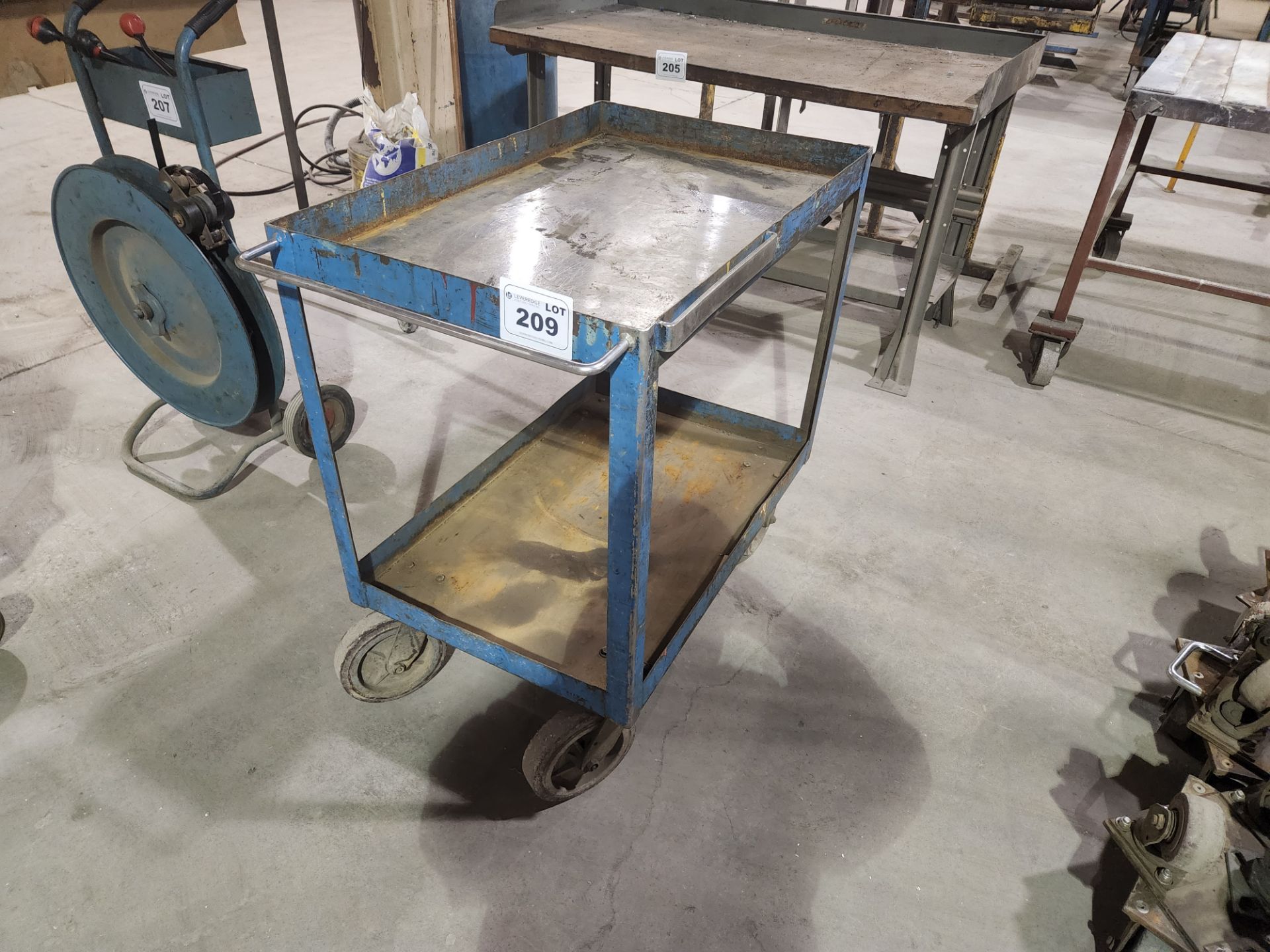 Metal Shop Cart