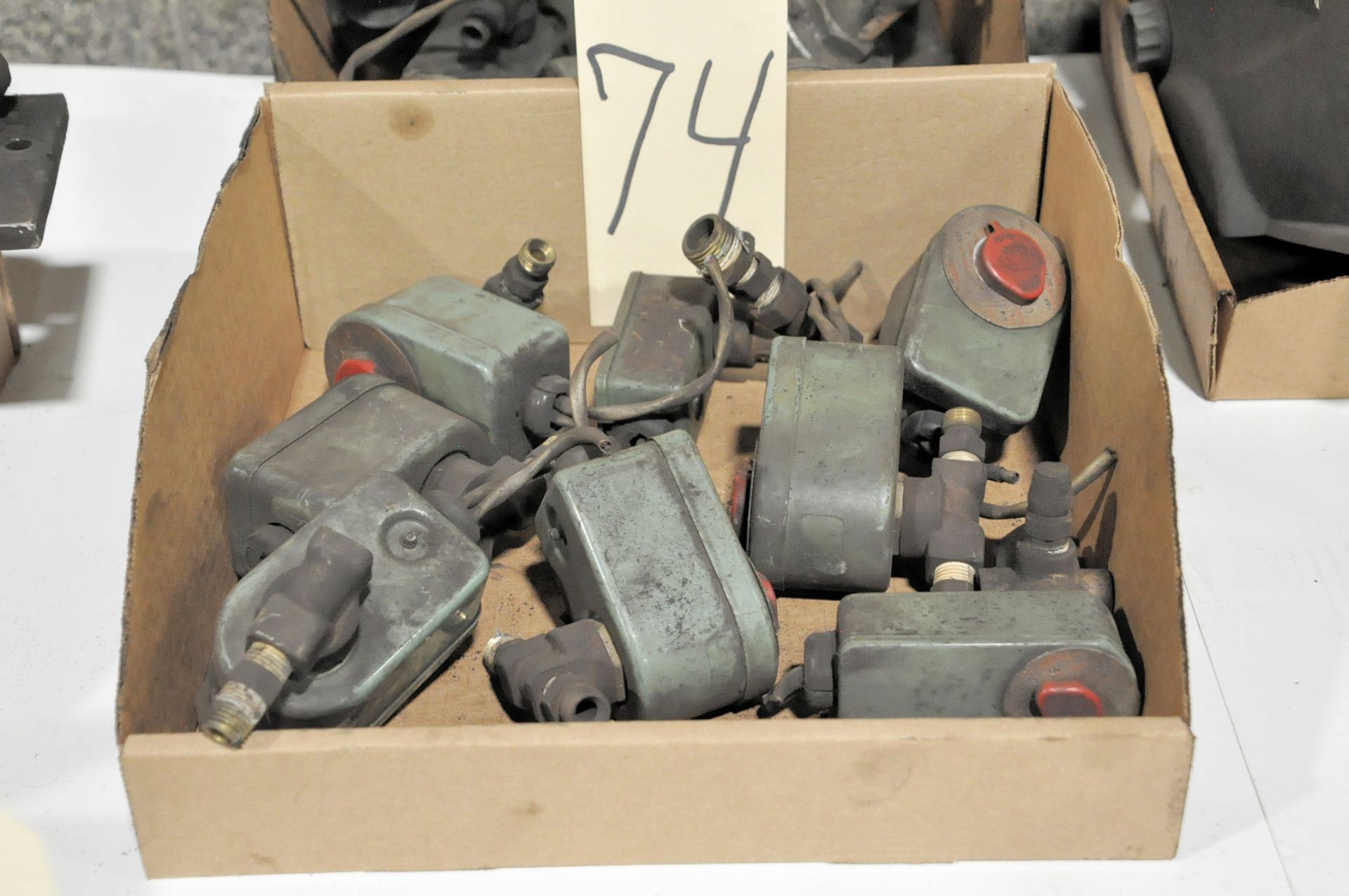 Lot-ASCO Solenoid Valves in (1) Box