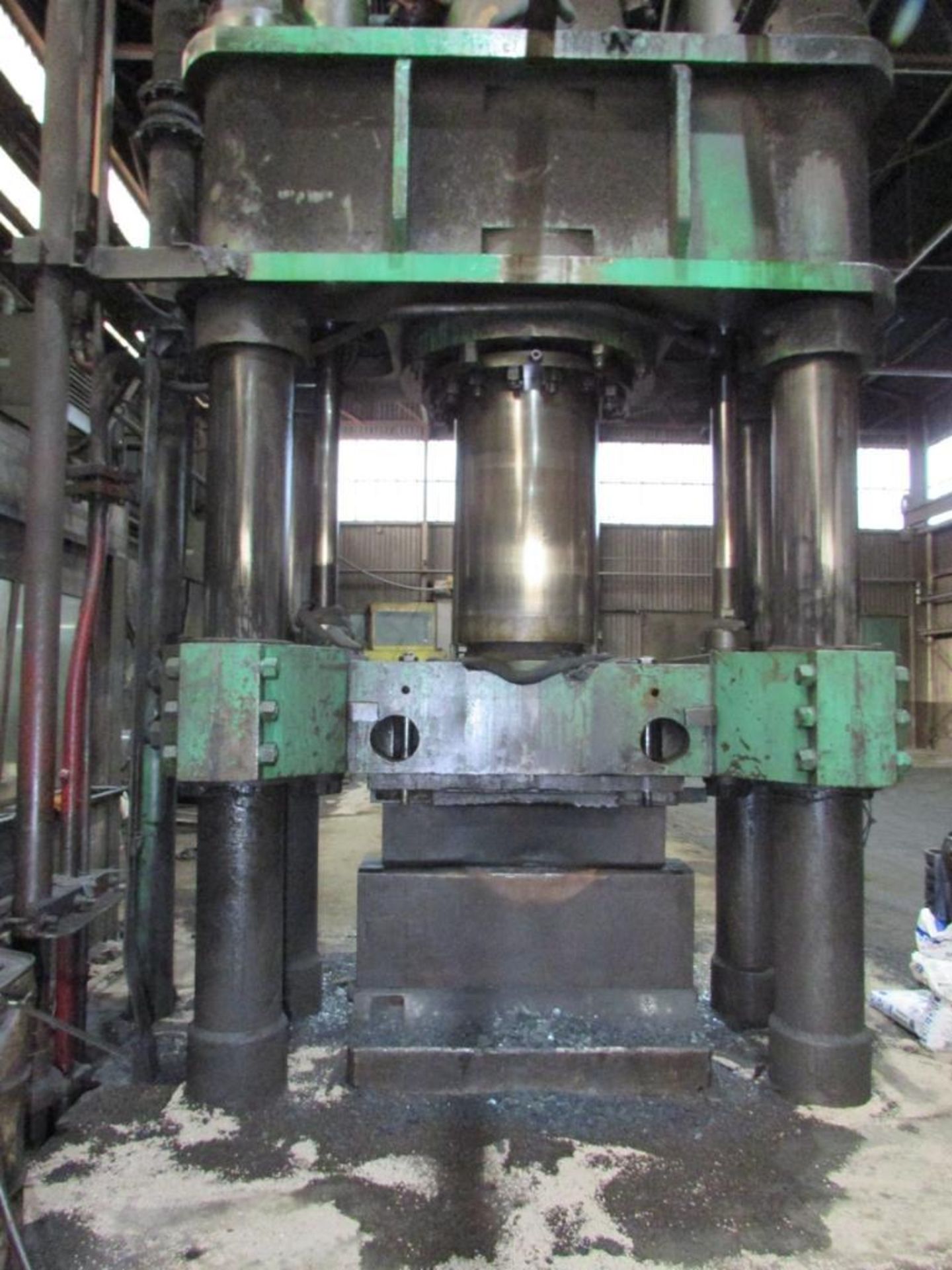 Tower Hydraulics 2000 Ton 4-Post Hydraulic Press - Image 8 of 20