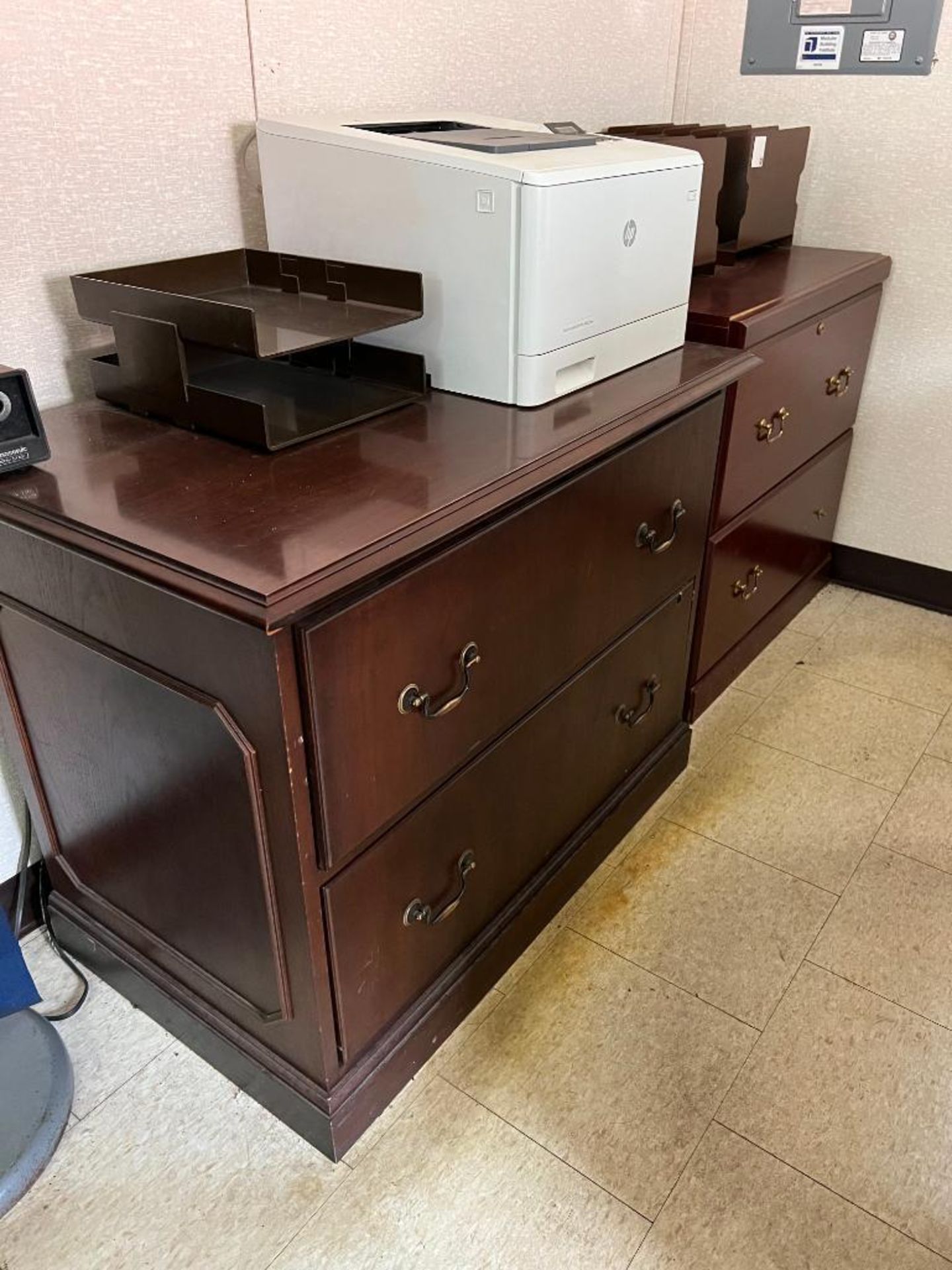 Trailer 2: All Office Furniture - Image 13 of 17