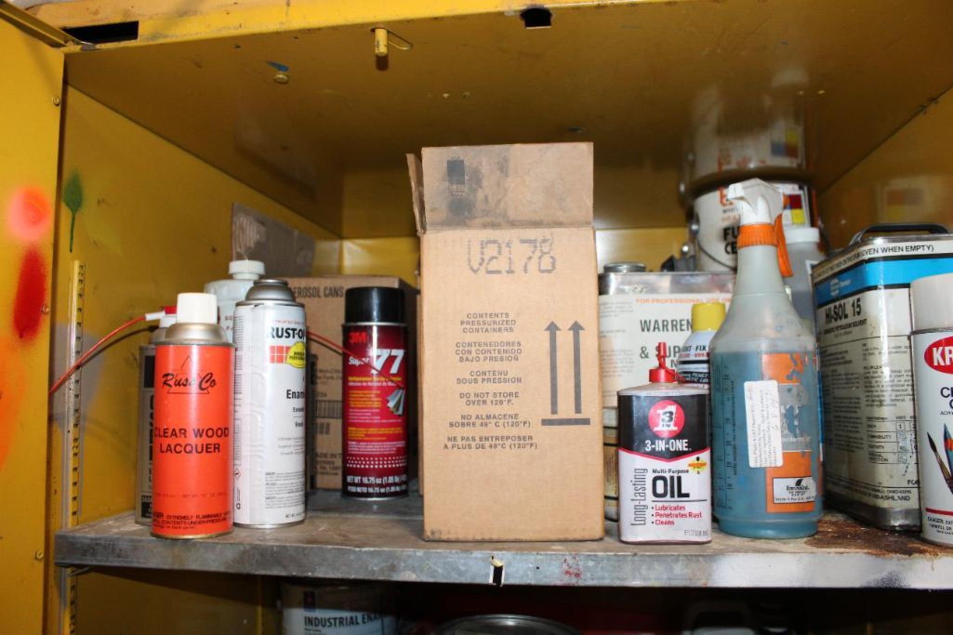 Flammable Cabinet with Contents - Image 2 of 4