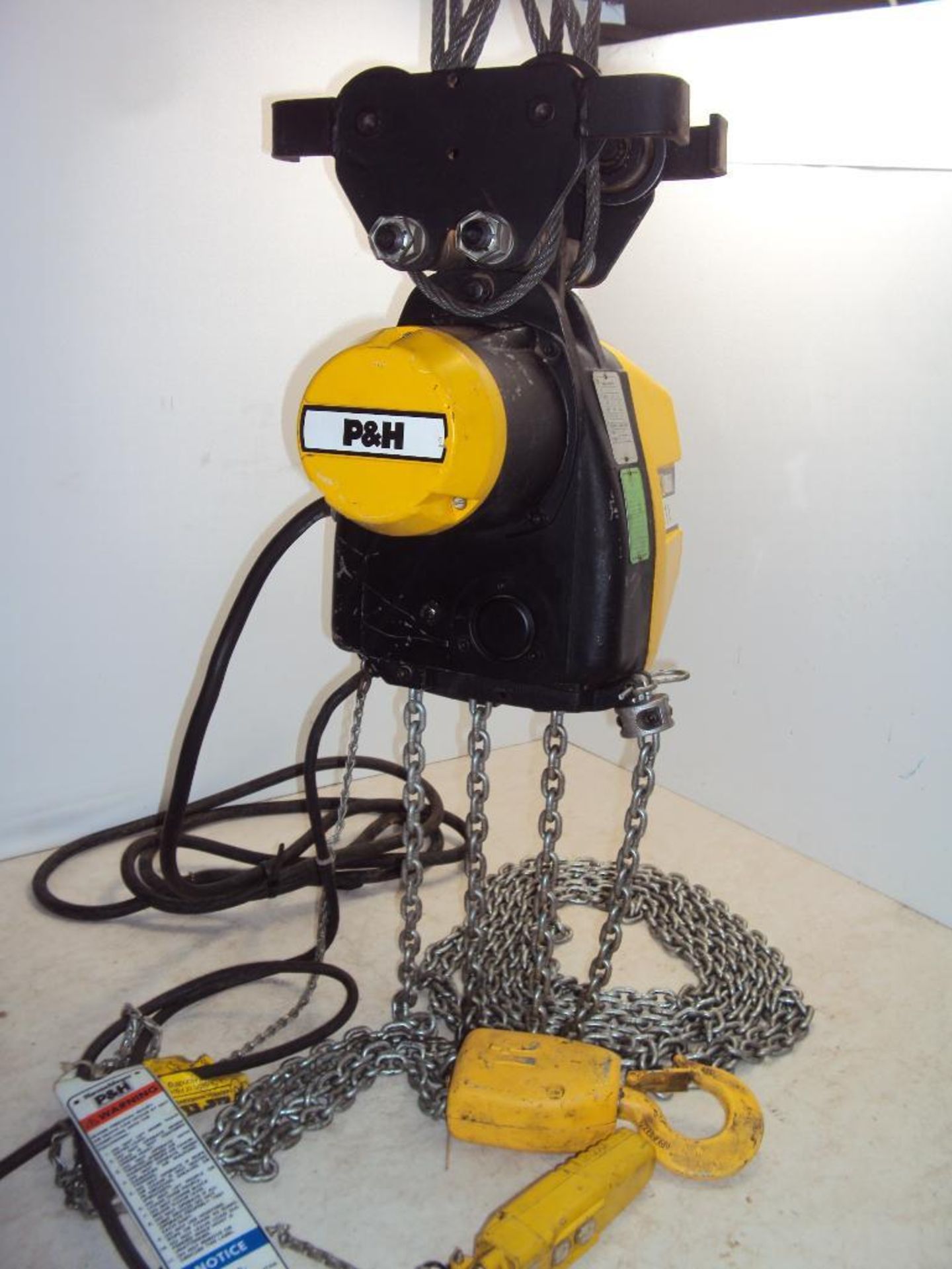 P&H Redi-Lift 20' Drop 1 Ton Electric Chain Hoist and Trolley - Image 2 of 7