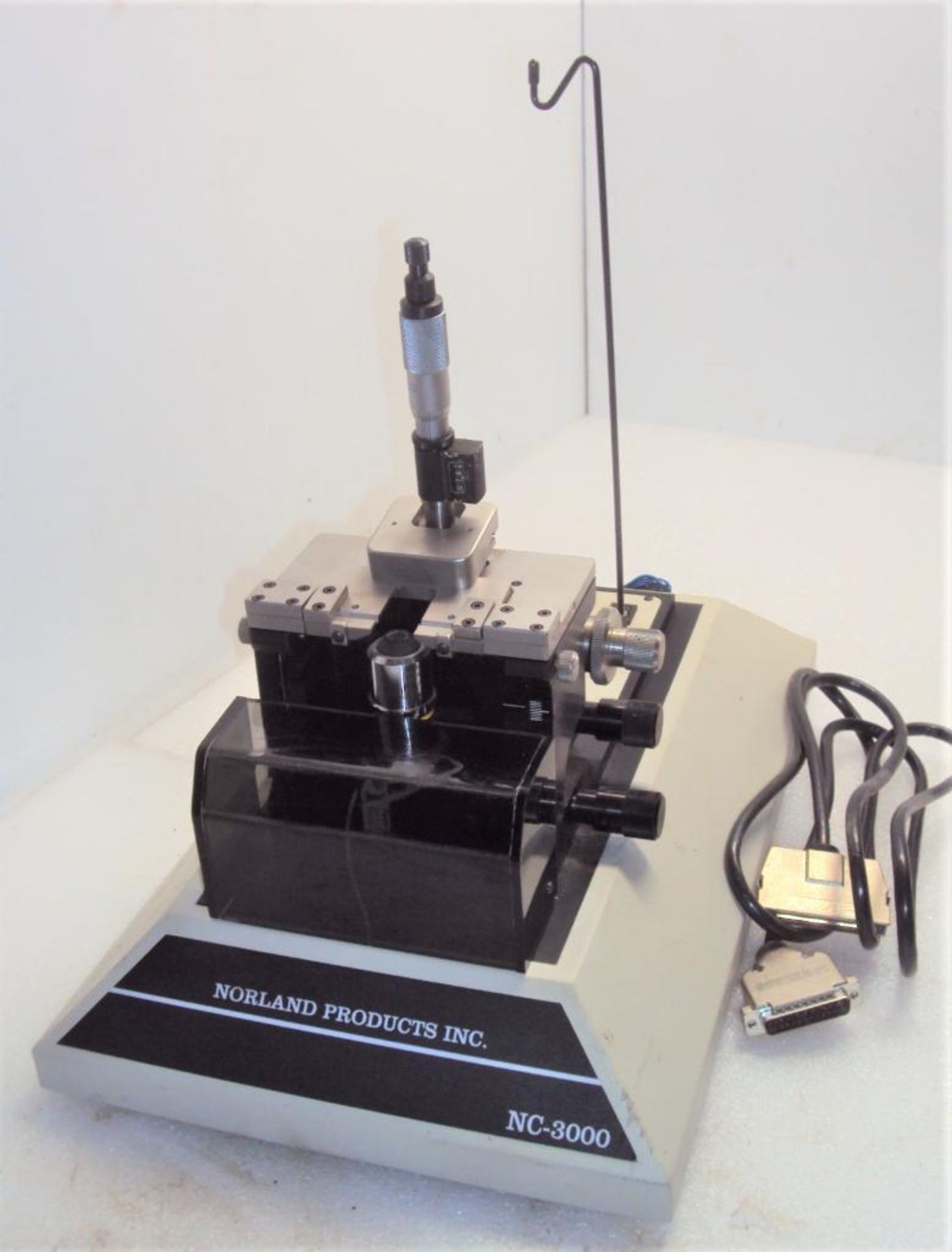 Norland NC-3000 Automated Non-Contact Interferometer System