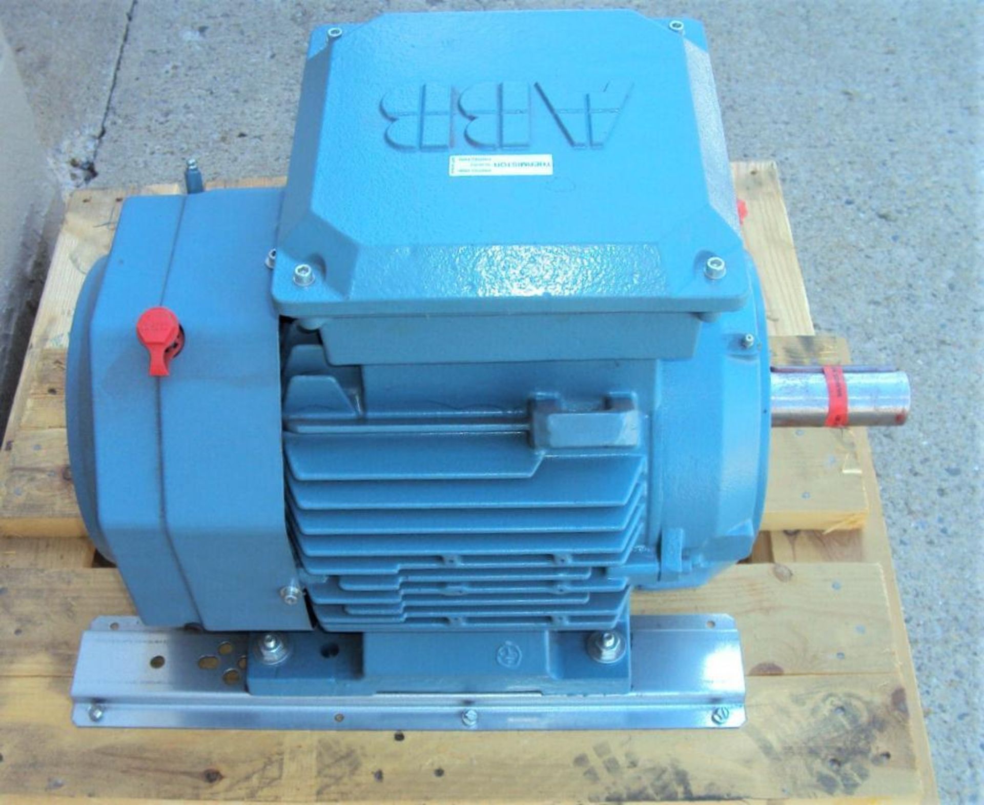 ABB M3BP160MLA-2 15HP IEC Low Voltage AC Motor - Image 2 of 4