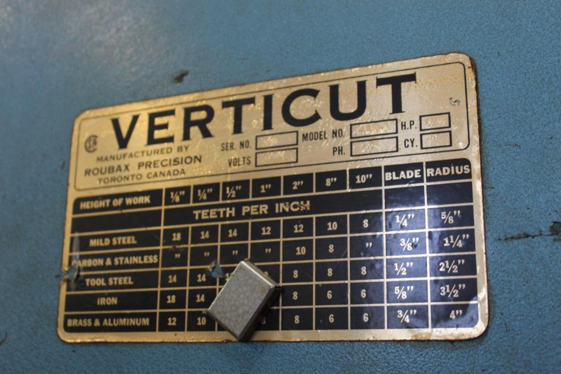 Verticut Model 114-A Vertical Band Saw on rolling base - Image 5 of 6