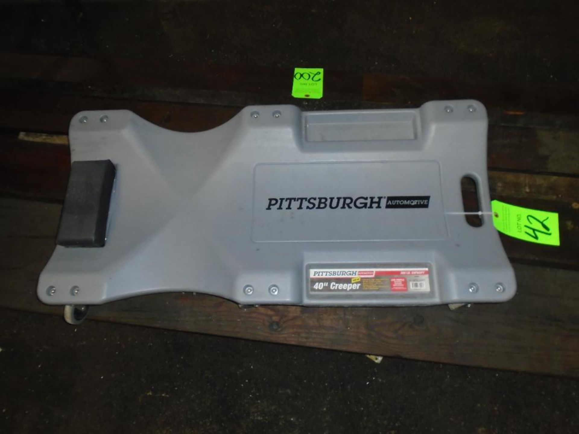 Pittsburgh 40" Creeper Low Profile 300lb Capacity