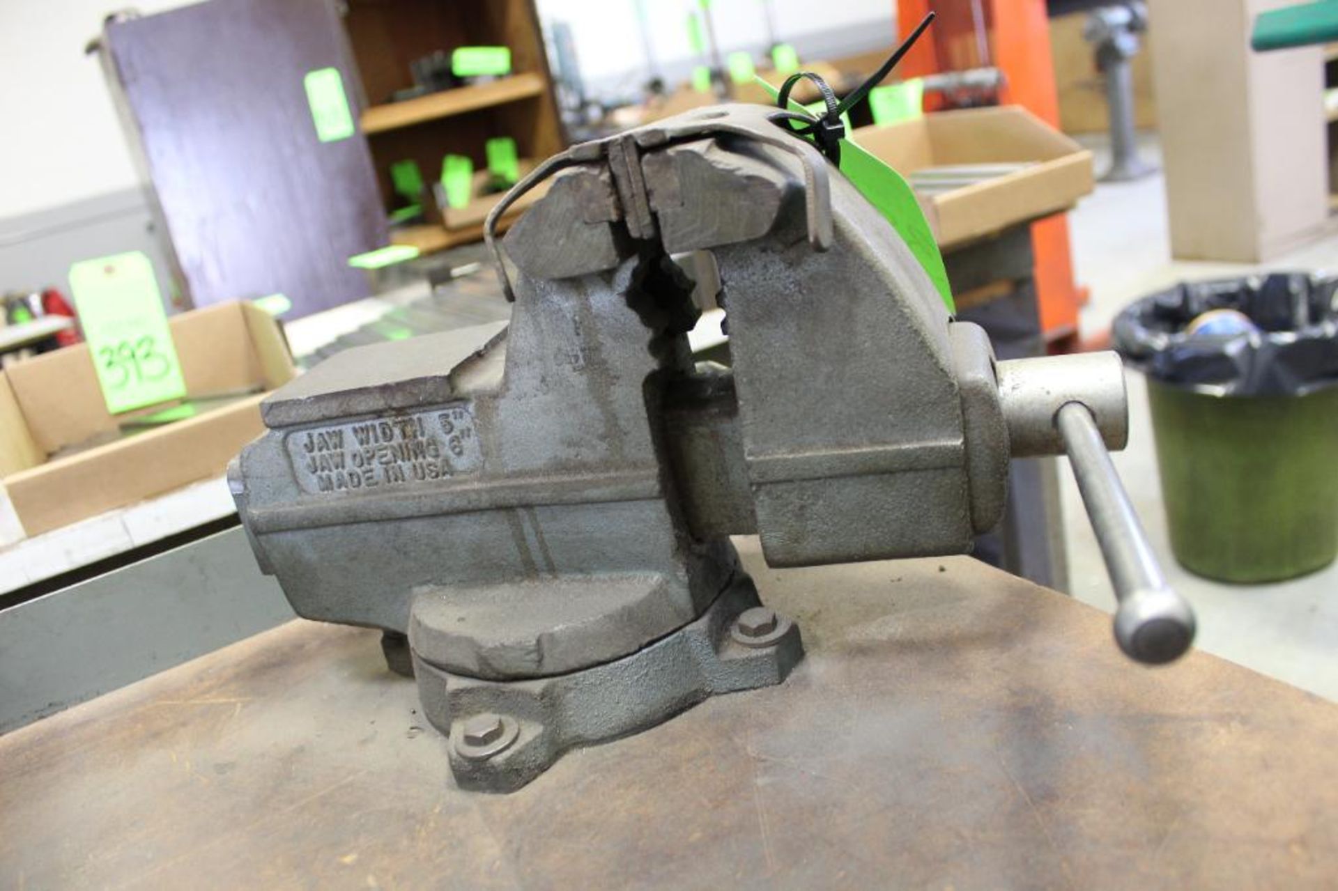 4-1/2" Bench Vise - Image 2 of 3