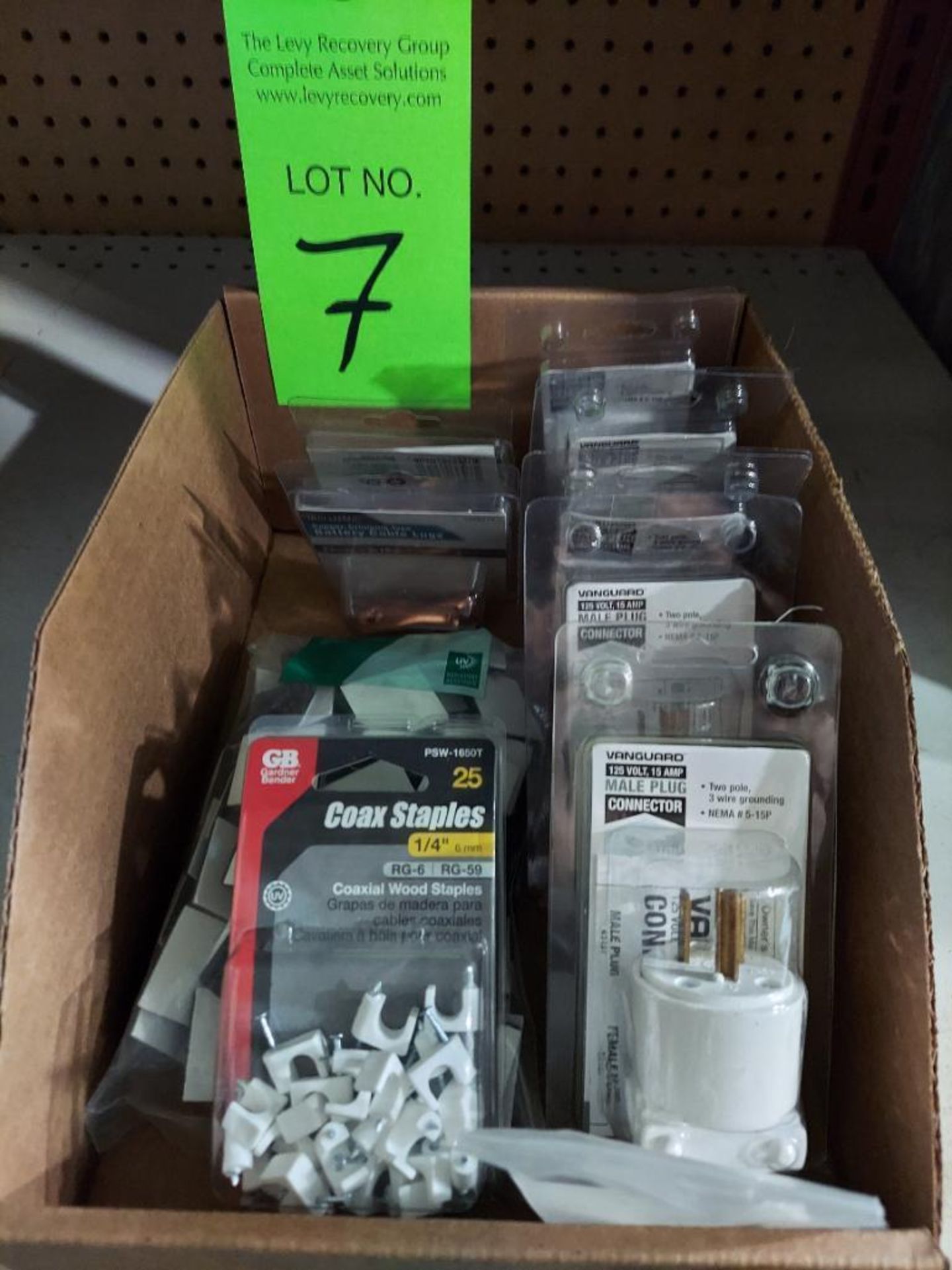 Lot of Electrical Hardware - Image 2 of 2
