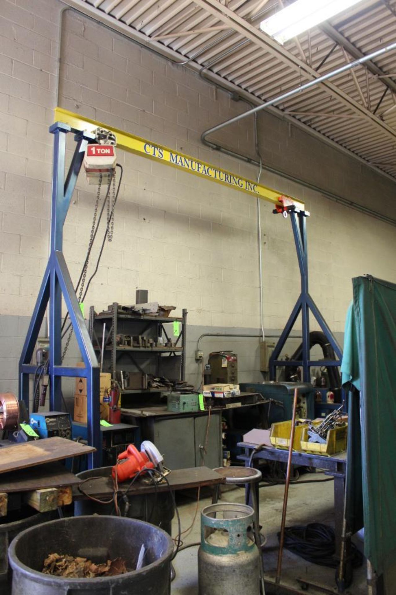 Duff- Norton Amstar Coffing 1 Ton Hoist - HOIST ONLY - FRAME NOT INCLUDED