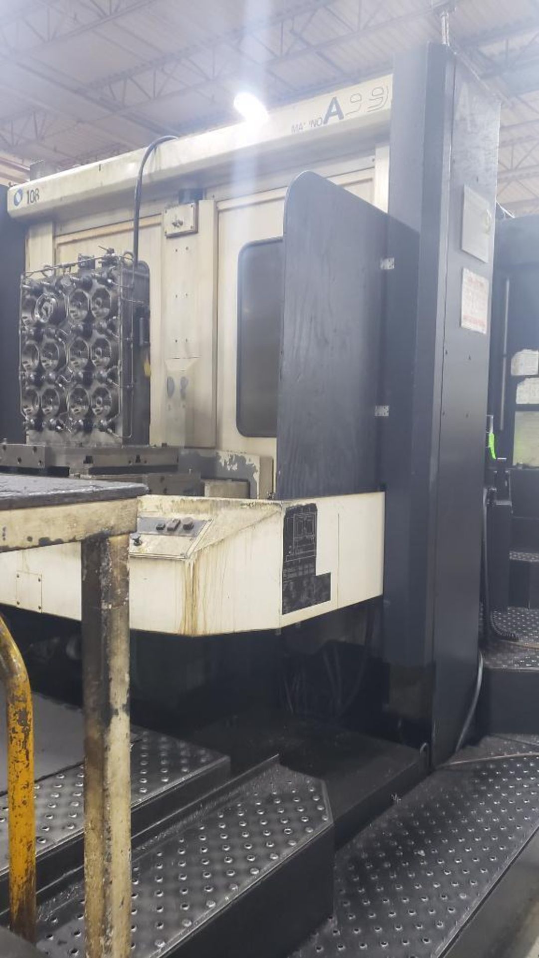 Makino A-99 Dual Pallet with 4-Axis Horizontal Machining Center - Image 2 of 15