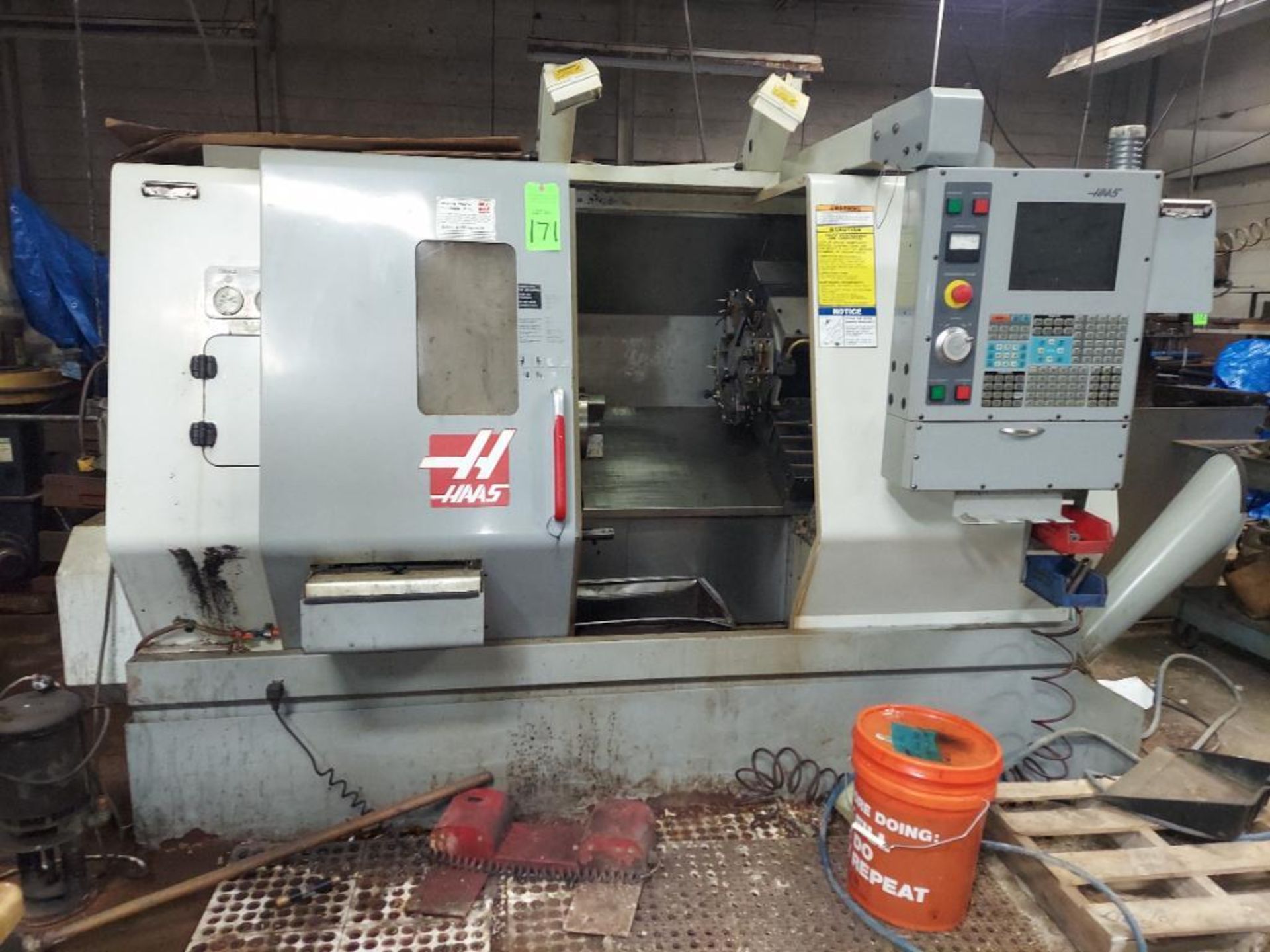 2005 Haas SL-20T CNC Lathe **Issue with Control