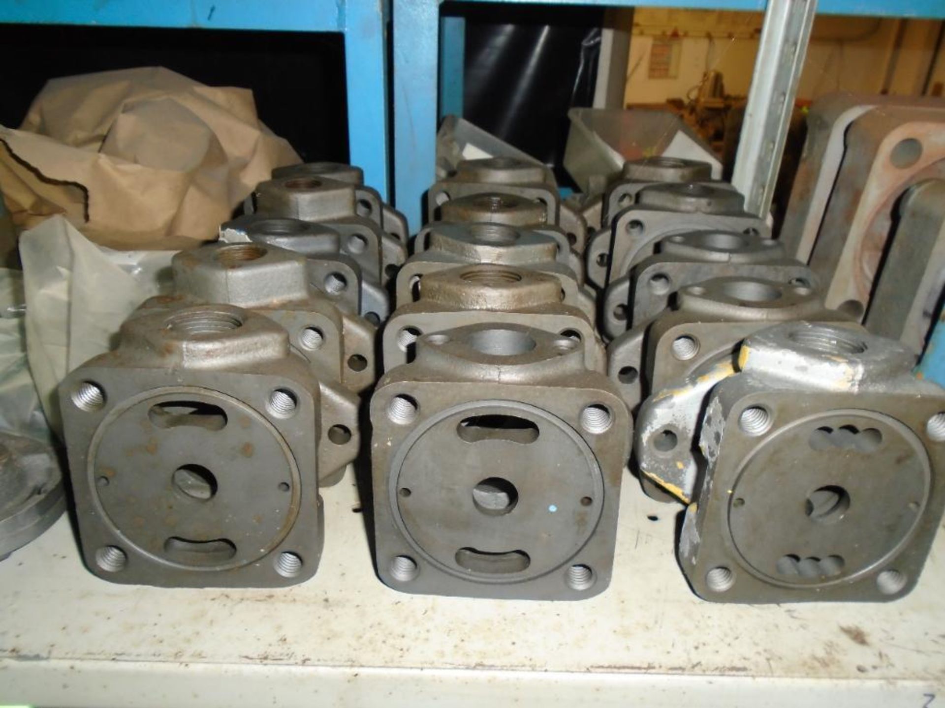 Lot Of Vickers Vane Pump Parts - Image 6 of 14