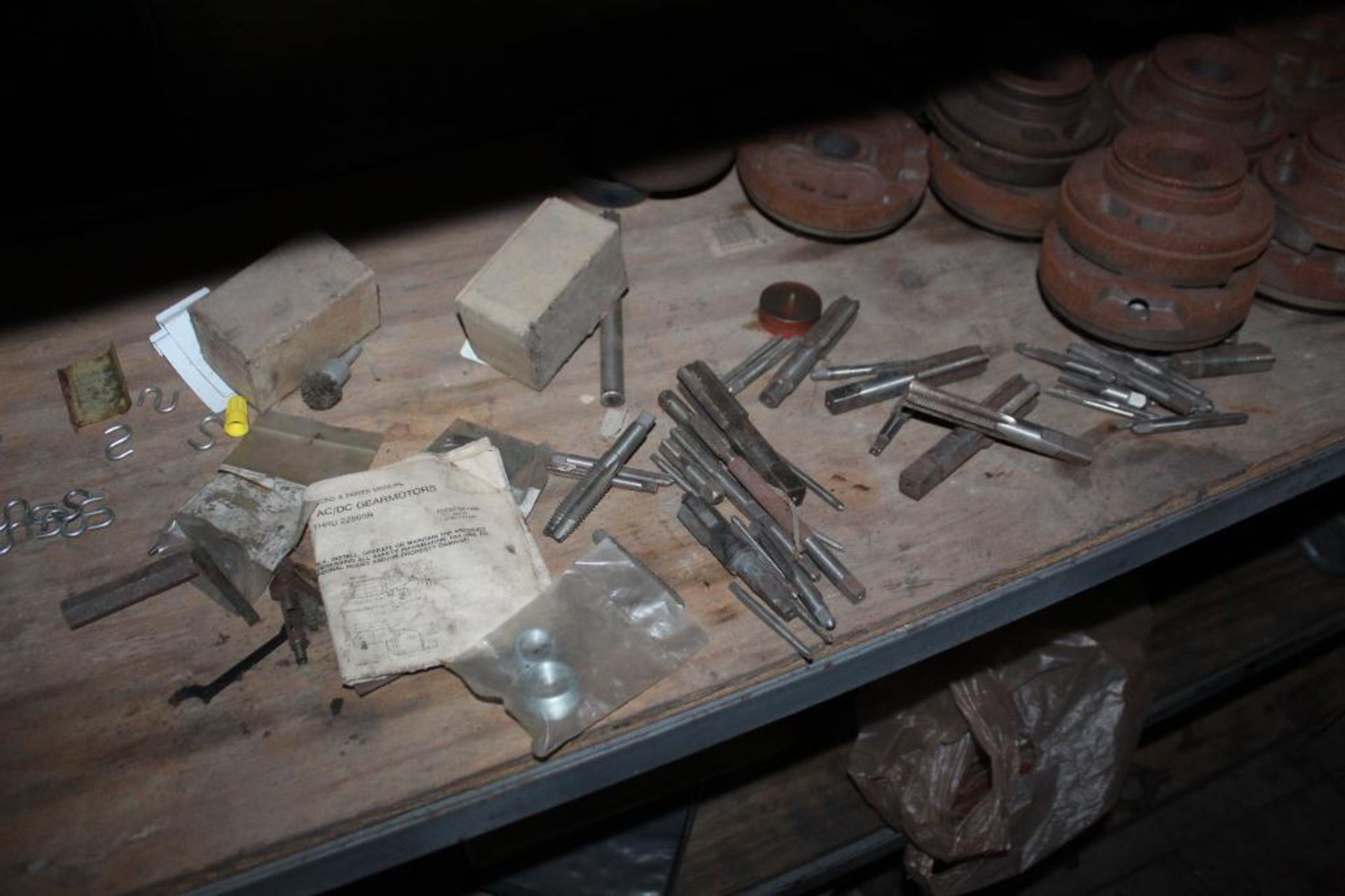 Shelving Rack with Contents - Image 12 of 22