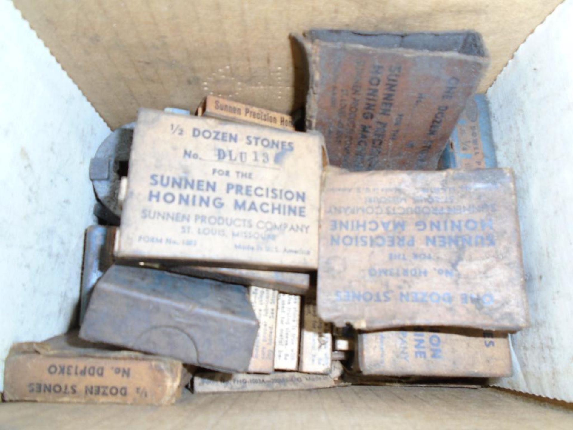 Lot of Honing Stone Mandrels & Stones for Sunnen Precision Honing Machine - Image 8 of 12