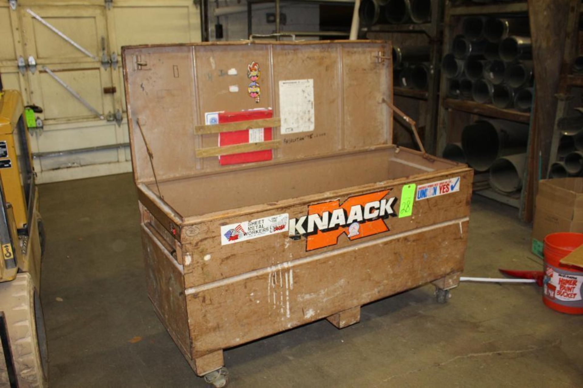 Knaack ToolBox - Image 2 of 2