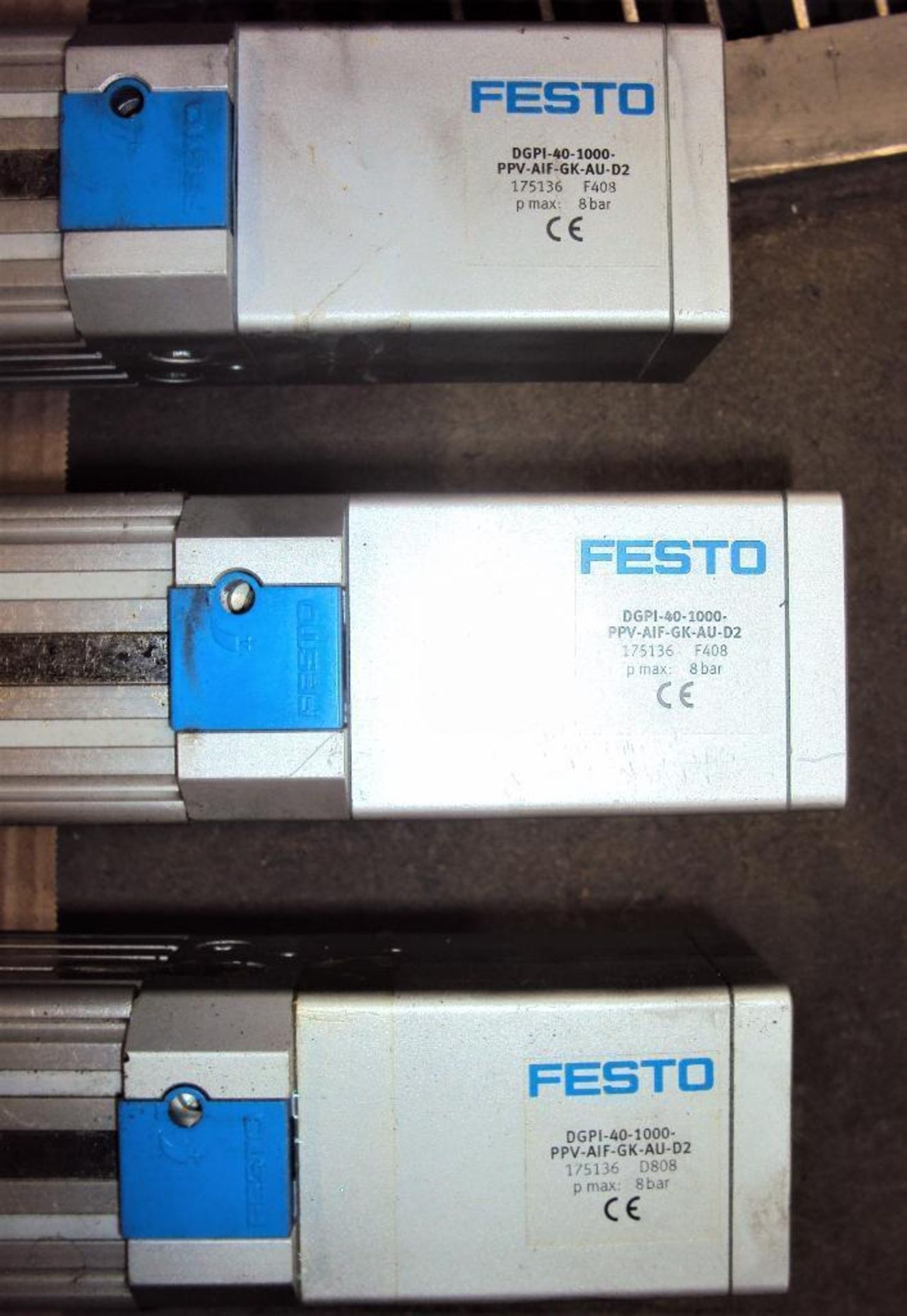 Lot of (3) Festo DGPI-40-1000-PPV-AIF-GK-AU-D2 Rodless Air Cylinder and (3) Festo SPC11-MTS-AIF-25 E - Image 2 of 8
