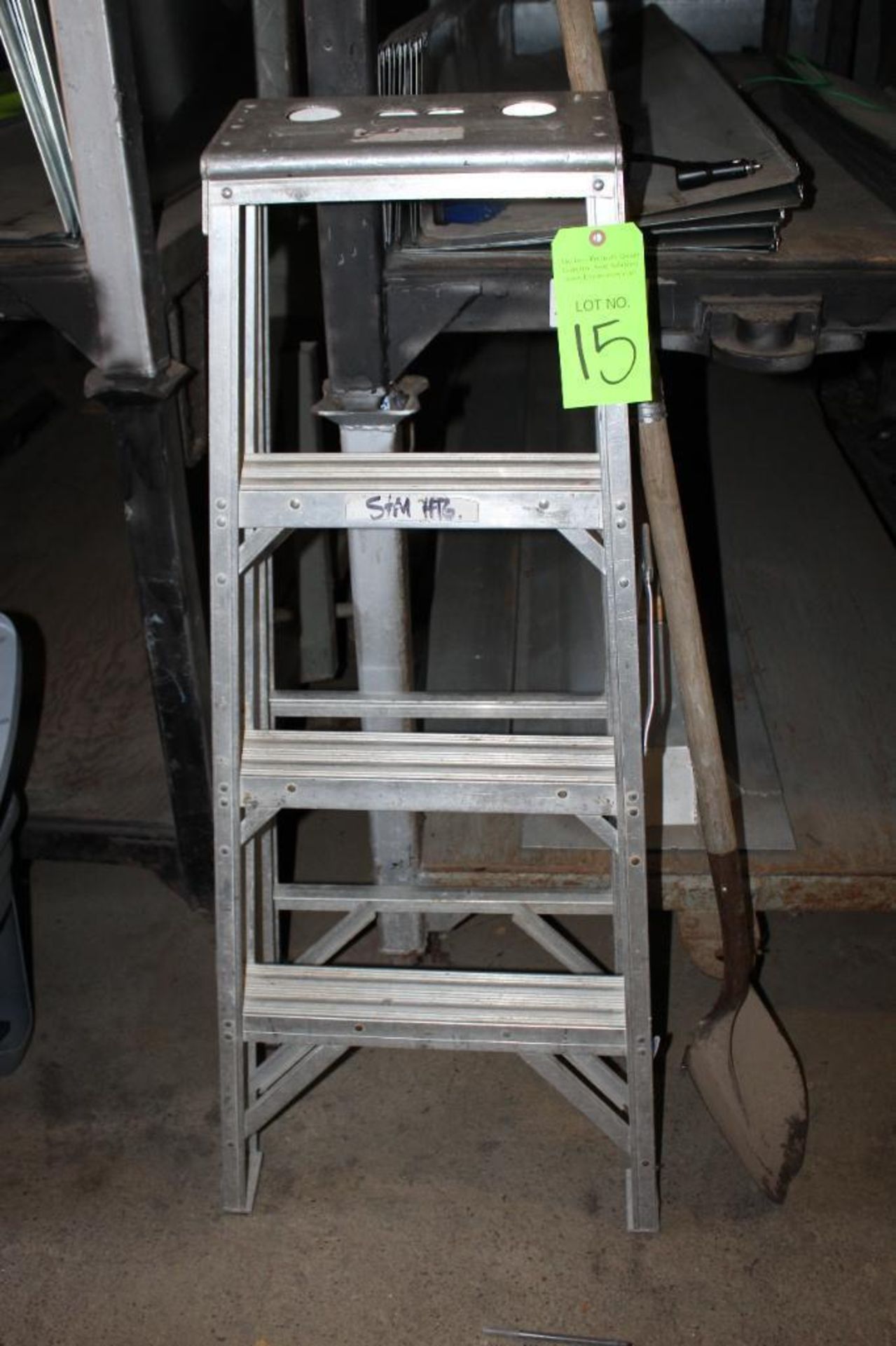 4' Aluminum Ladder