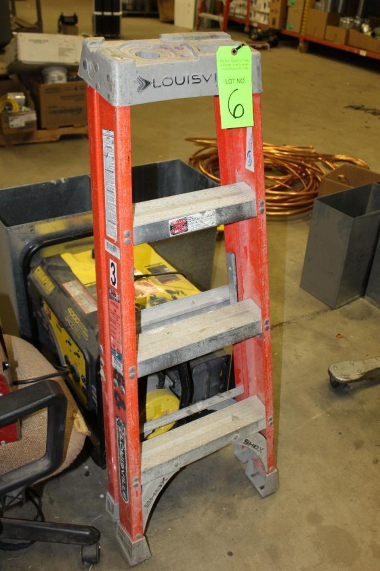 4' Fiberglass Louisville Step Ladder Model:FS1504