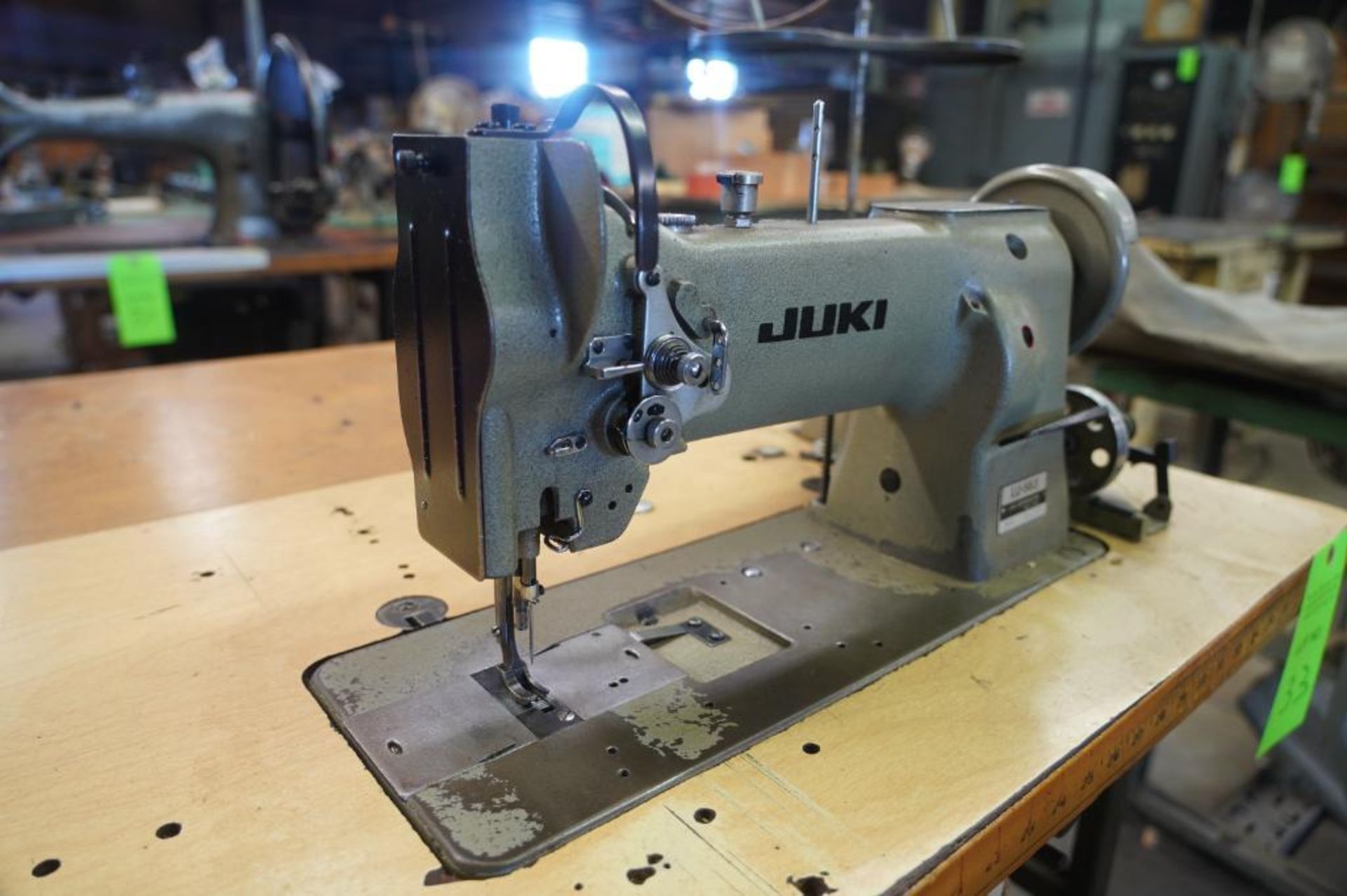 Juki LU-563 Sewing Machine - Image 4 of 6