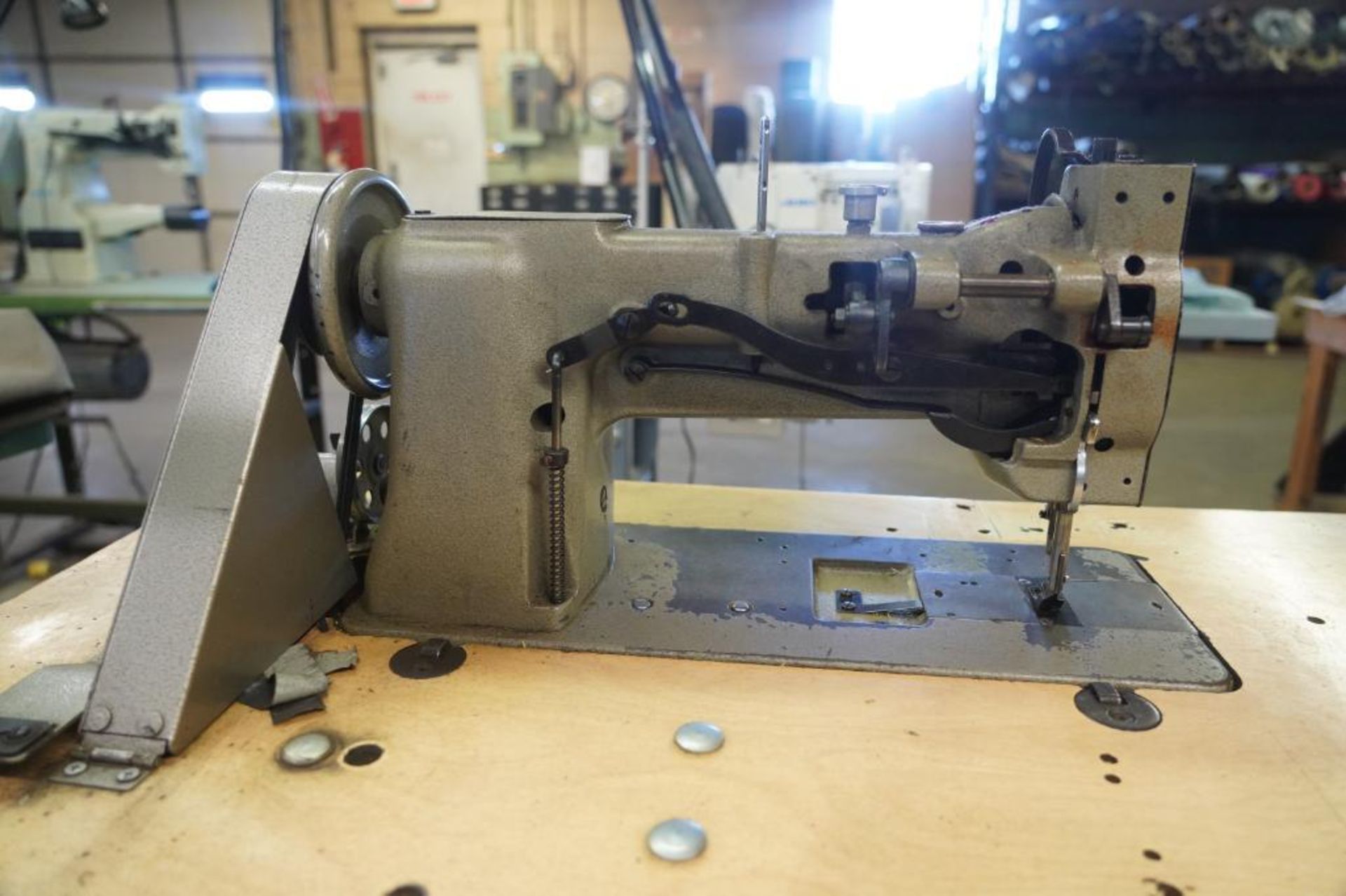 Juki LU-563 Sewing Machine - Image 3 of 6