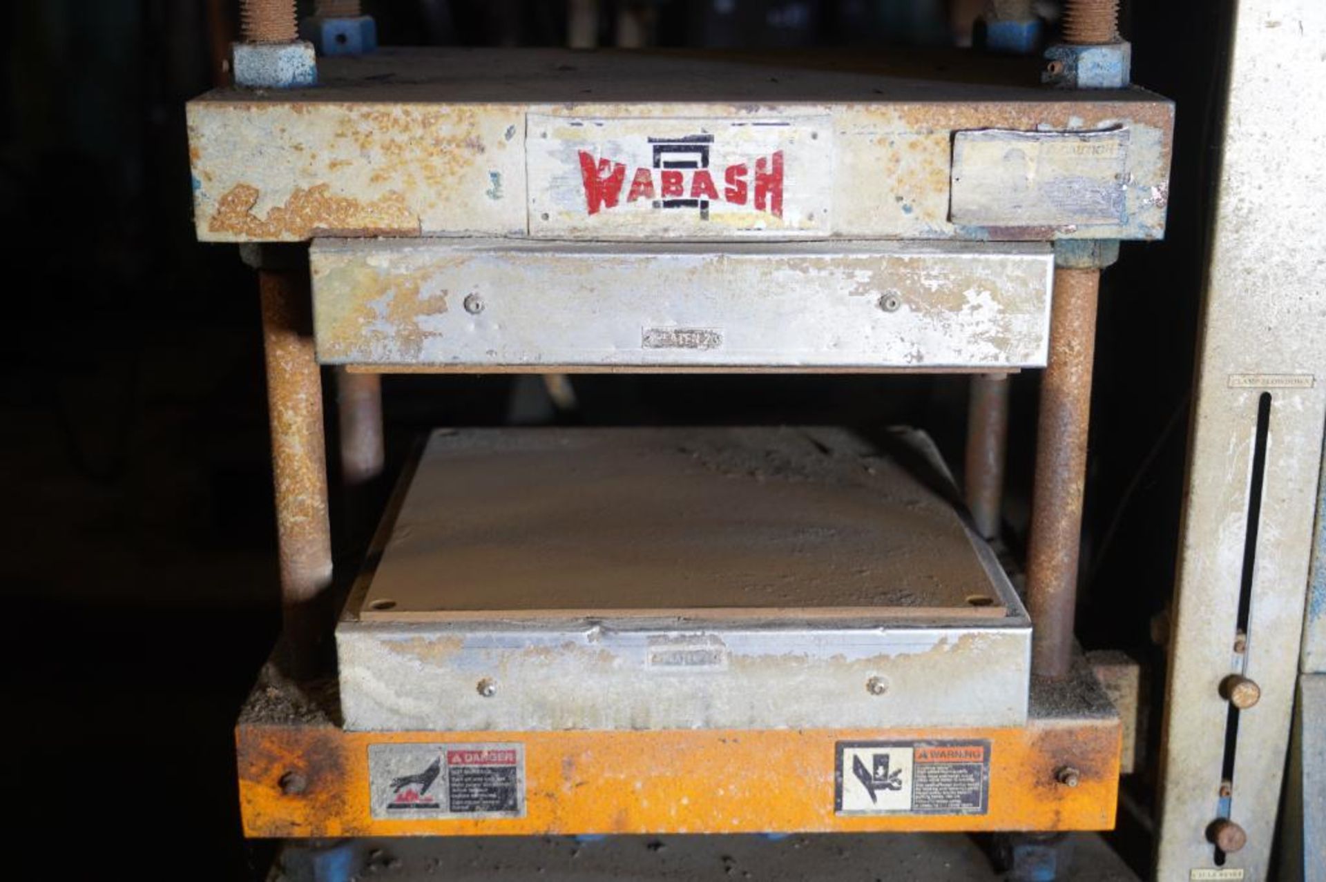 Wabash G30H-15-BPX Hot Rubber Molding Press - Image 2 of 7
